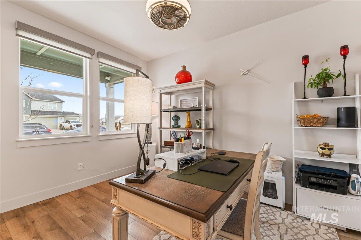 11211 Sopris Loop, Caldwell, Idaho 83605, 4 Bedrooms, 2.5 Bathrooms, Residential For Sale, Price $485,000,MLS 98976236