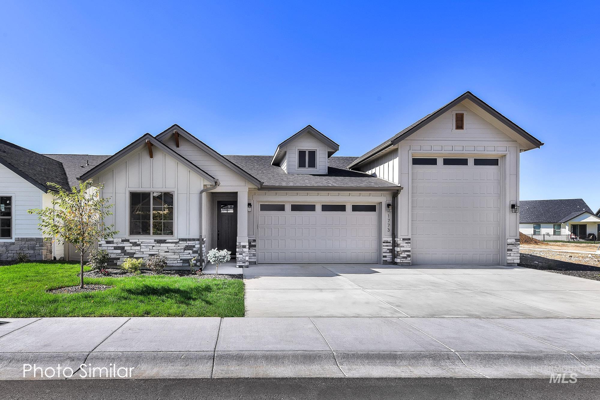 9855 W Snow Wolf Ln, Star, Idaho 83669, 3 Bedrooms, 2 Bathrooms, Residential For Sale, Price $719,900,MLS 98976238
