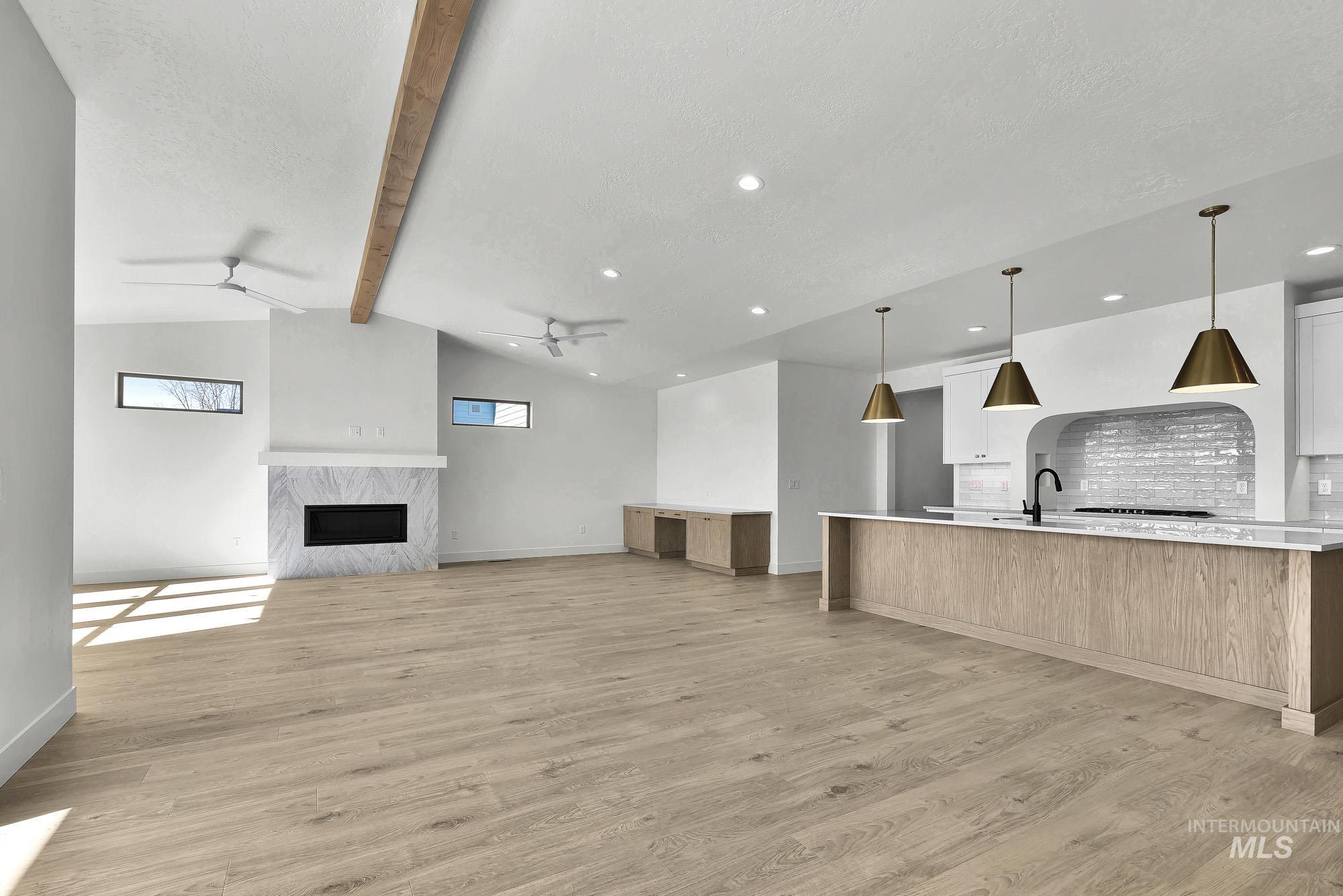 9855 W Snow Wolf Ln, Star, Idaho 83669, 3 Bedrooms, 2 Bathrooms, Residential For Sale, Price $719,900,MLS 98976238