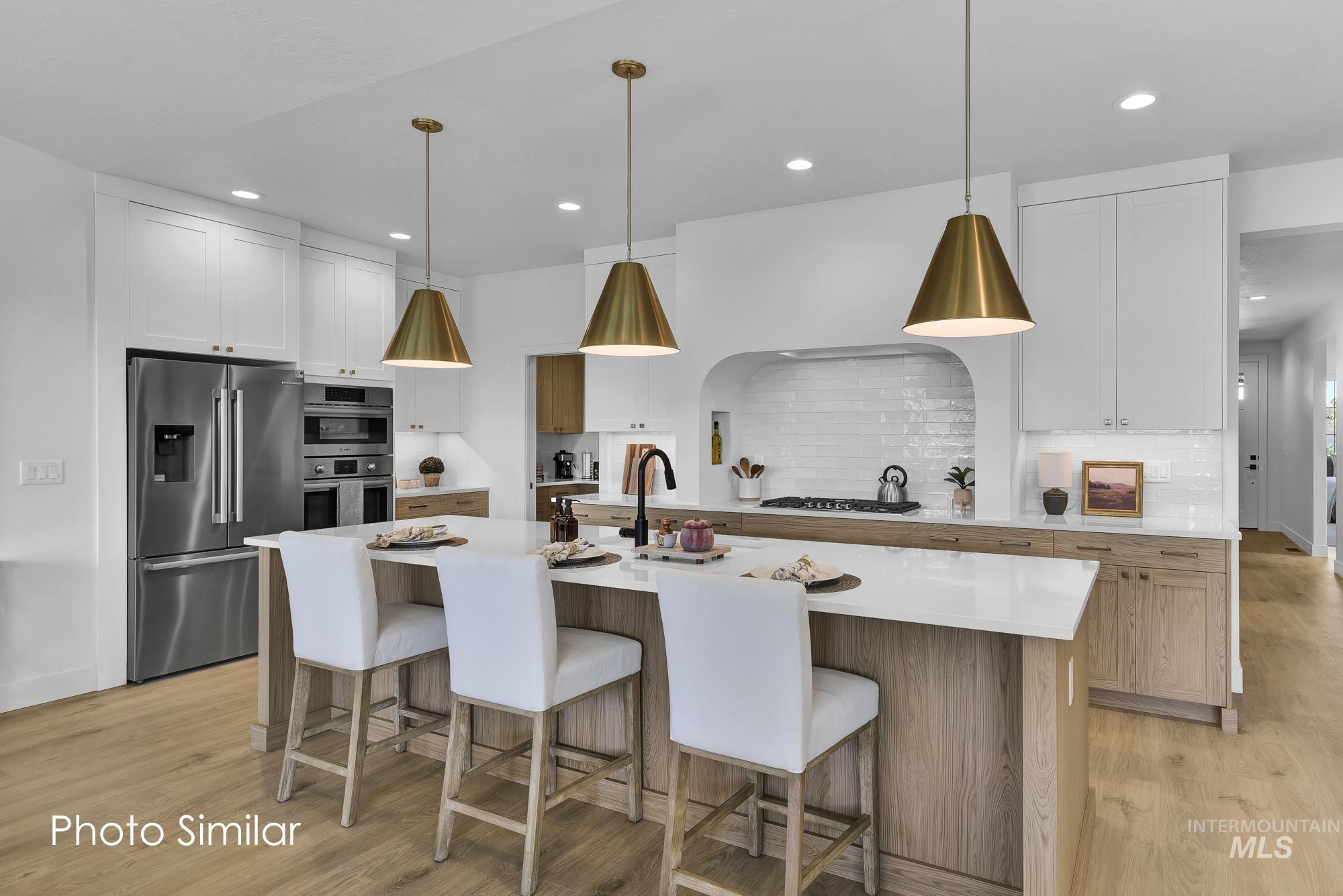 9855 W Snow Wolf Ln, Star, Idaho 83669, 3 Bedrooms, 2 Bathrooms, Residential For Sale, Price $719,900,MLS 98976238