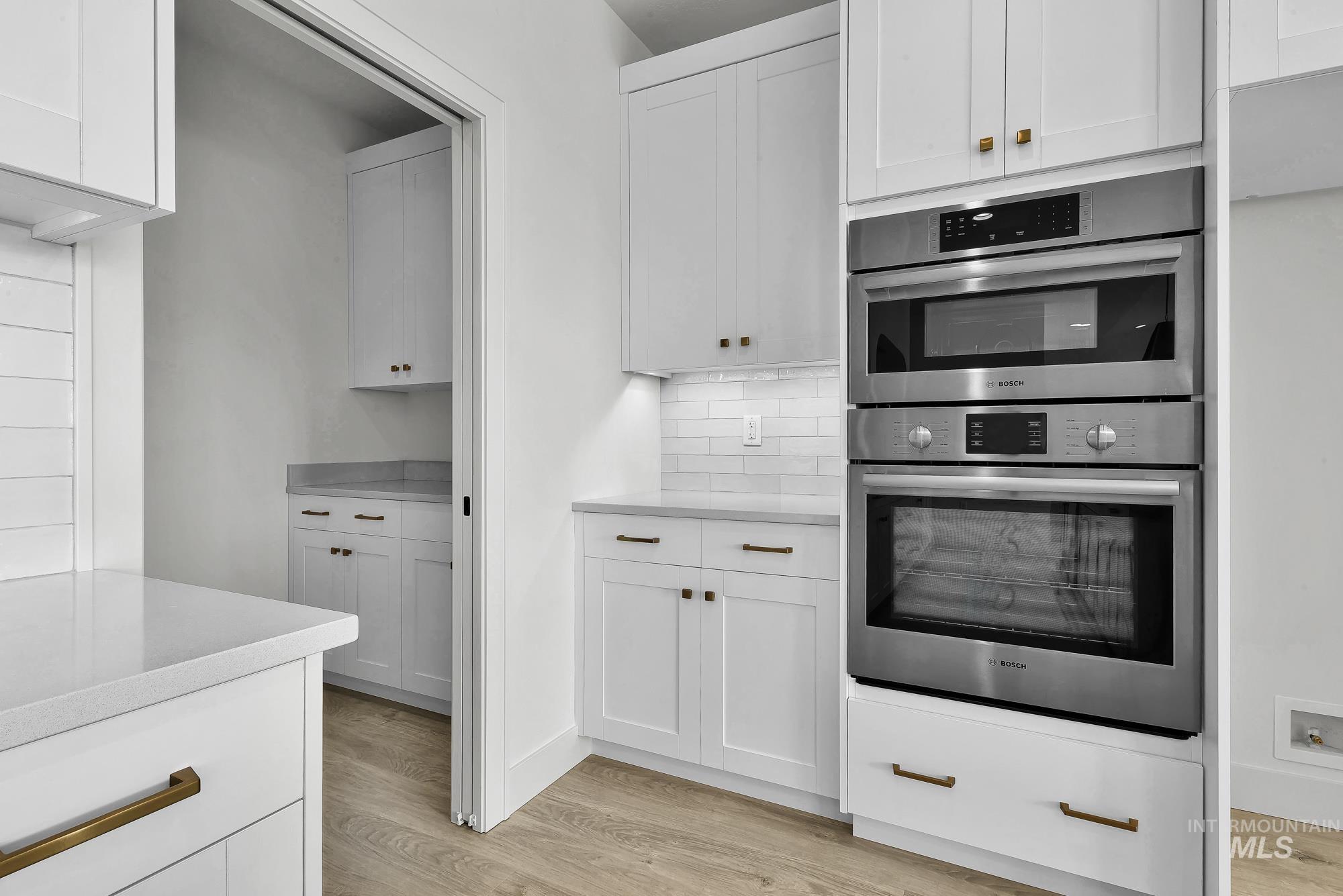 9855 W Snow Wolf Ln, Star, Idaho 83669, 3 Bedrooms, 2 Bathrooms, Residential For Sale, Price $719,900,MLS 98976238