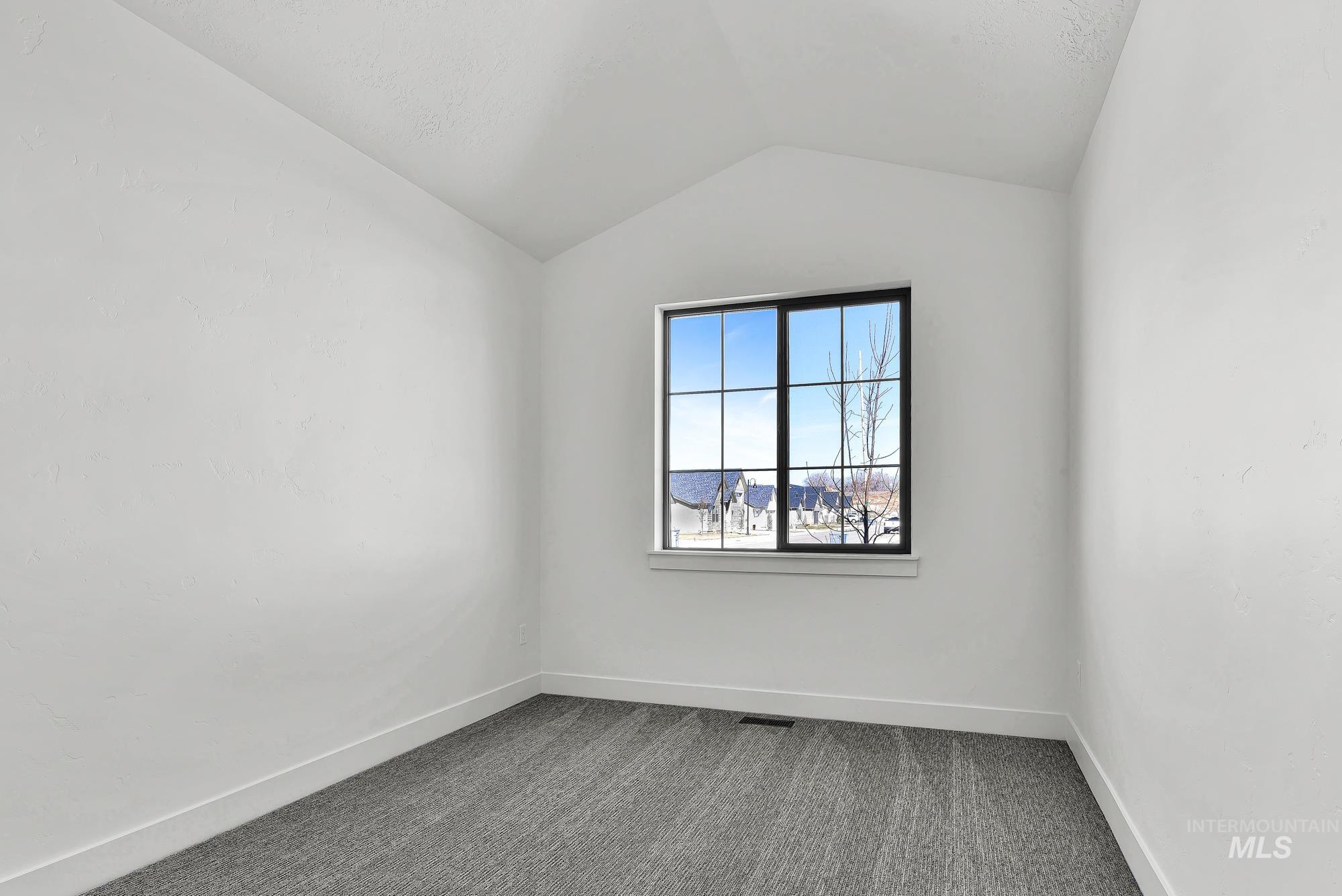 9855 W Snow Wolf Ln, Star, Idaho 83669, 3 Bedrooms, 2 Bathrooms, Residential For Sale, Price $719,900,MLS 98976238