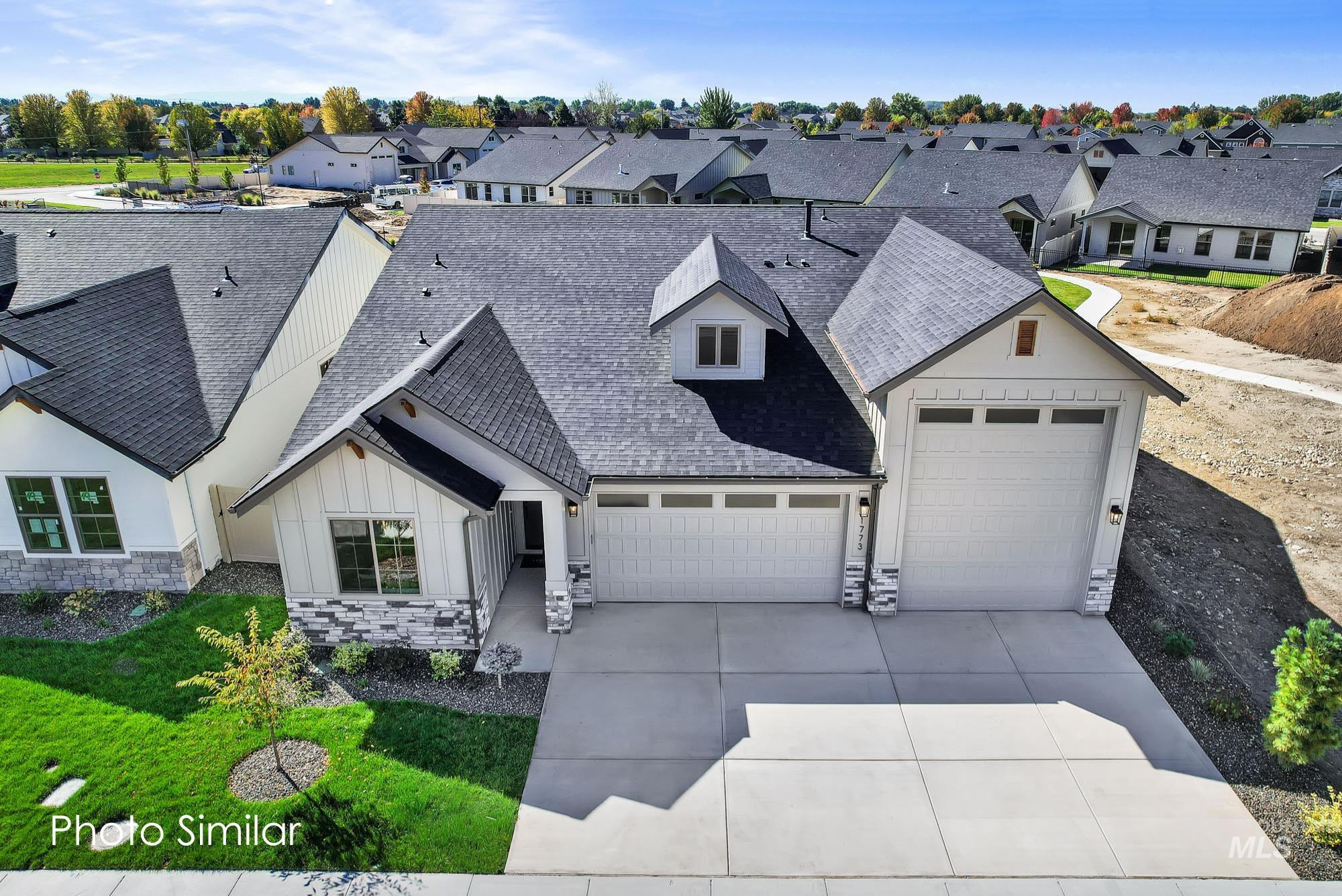 9855 W Snow Wolf Ln, Star, Idaho 83669, 3 Bedrooms, 2 Bathrooms, Residential For Sale, Price $719,900,MLS 98976238