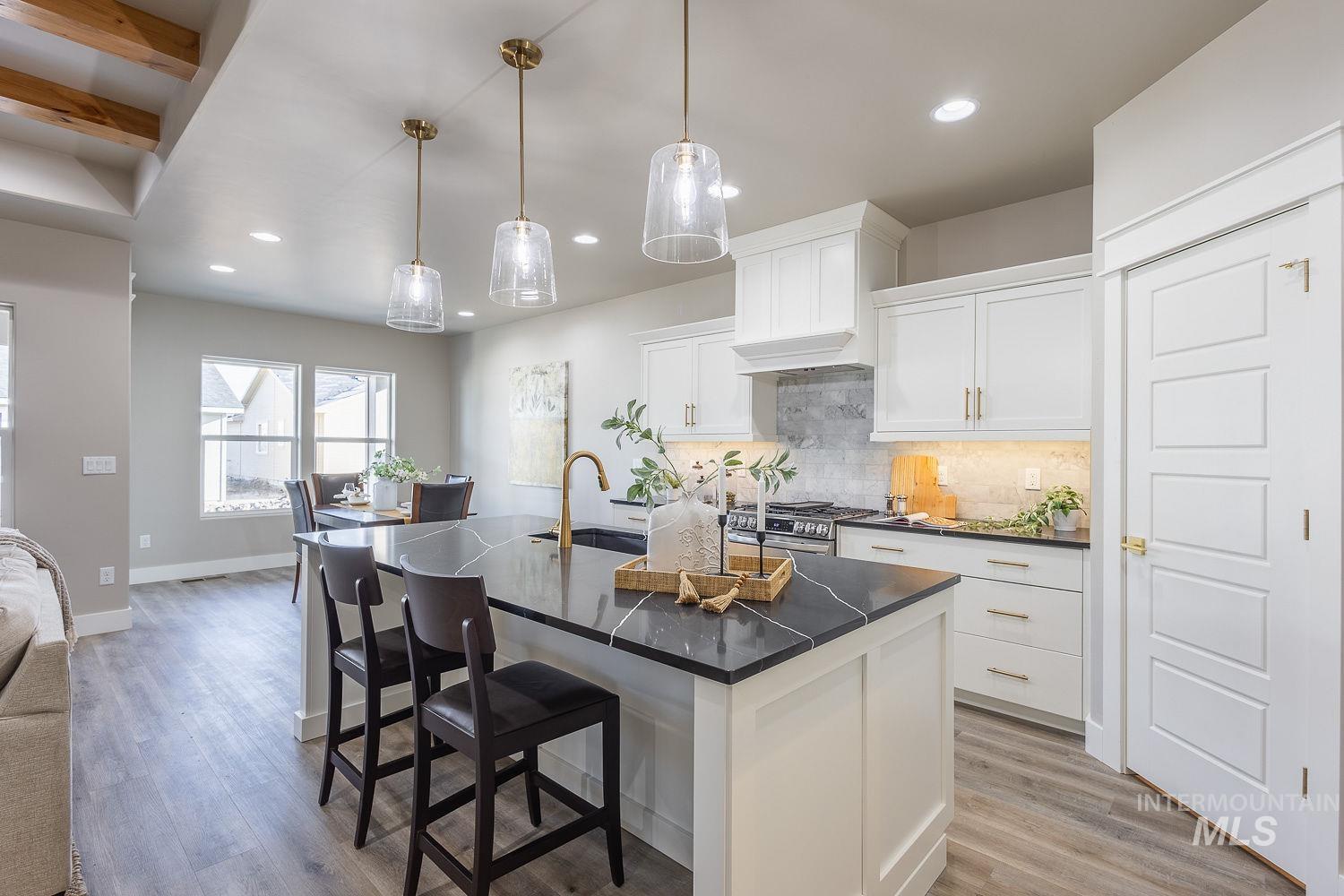 1692 Sandbar Rd, Emmett, Idaho 83617, 3 Bedrooms, 2 Bathrooms, Residential For Sale, Price $496,750,MLS 98976240