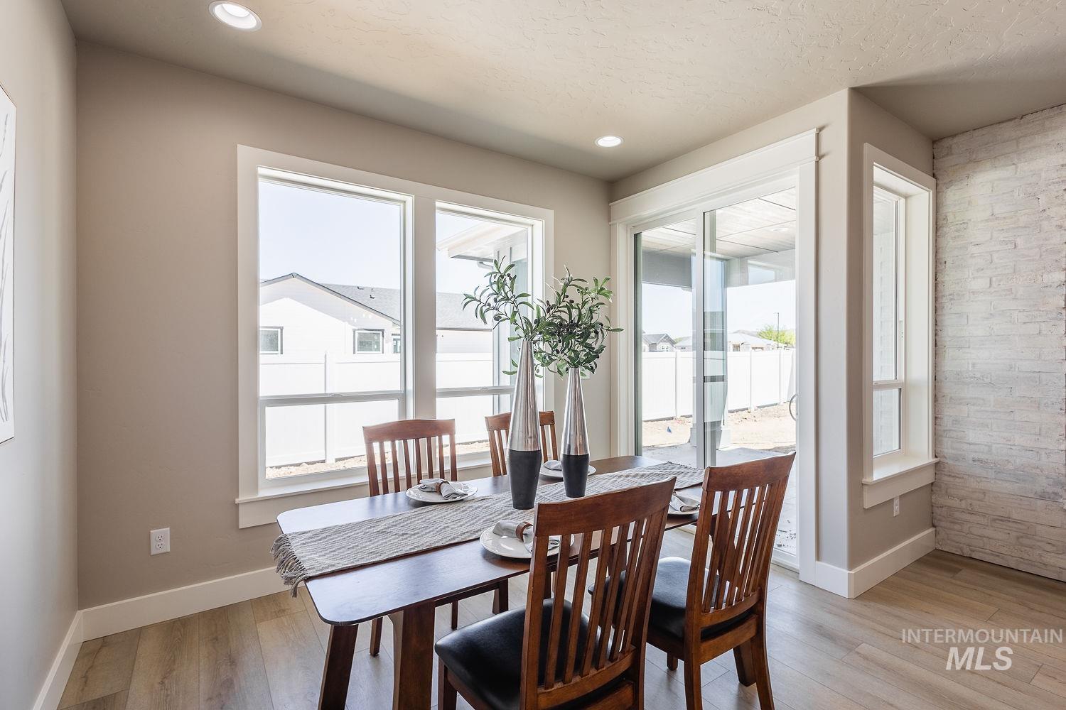 1700 Sandbar Rd, Emmett, Idaho 83617, 3 Bedrooms, 2 Bathrooms, Residential For Sale, Price $489,750,MLS 98976241