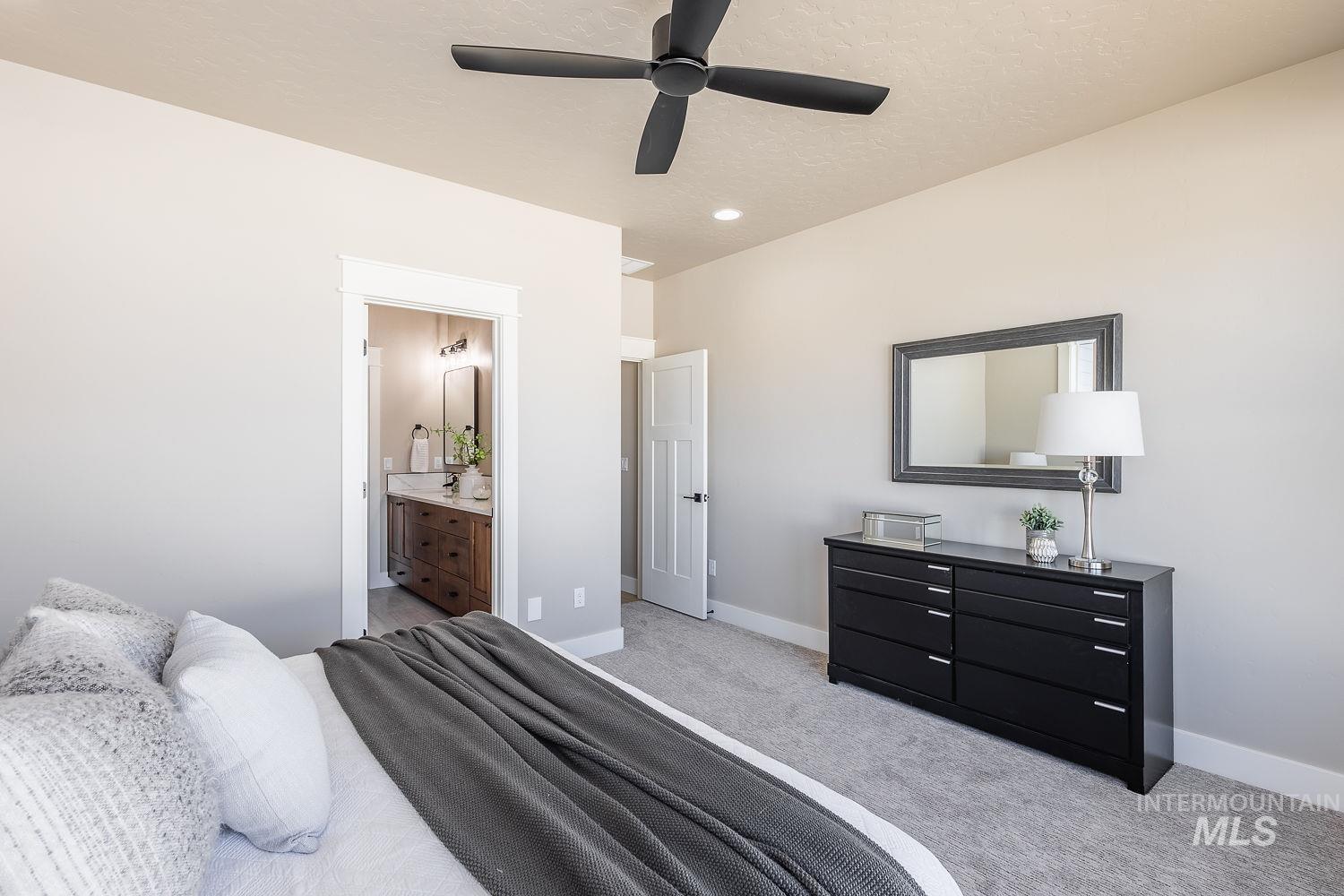 1700 Sandbar Rd, Emmett, Idaho 83617, 3 Bedrooms, 2 Bathrooms, Residential For Sale, Price $489,750,MLS 98976241