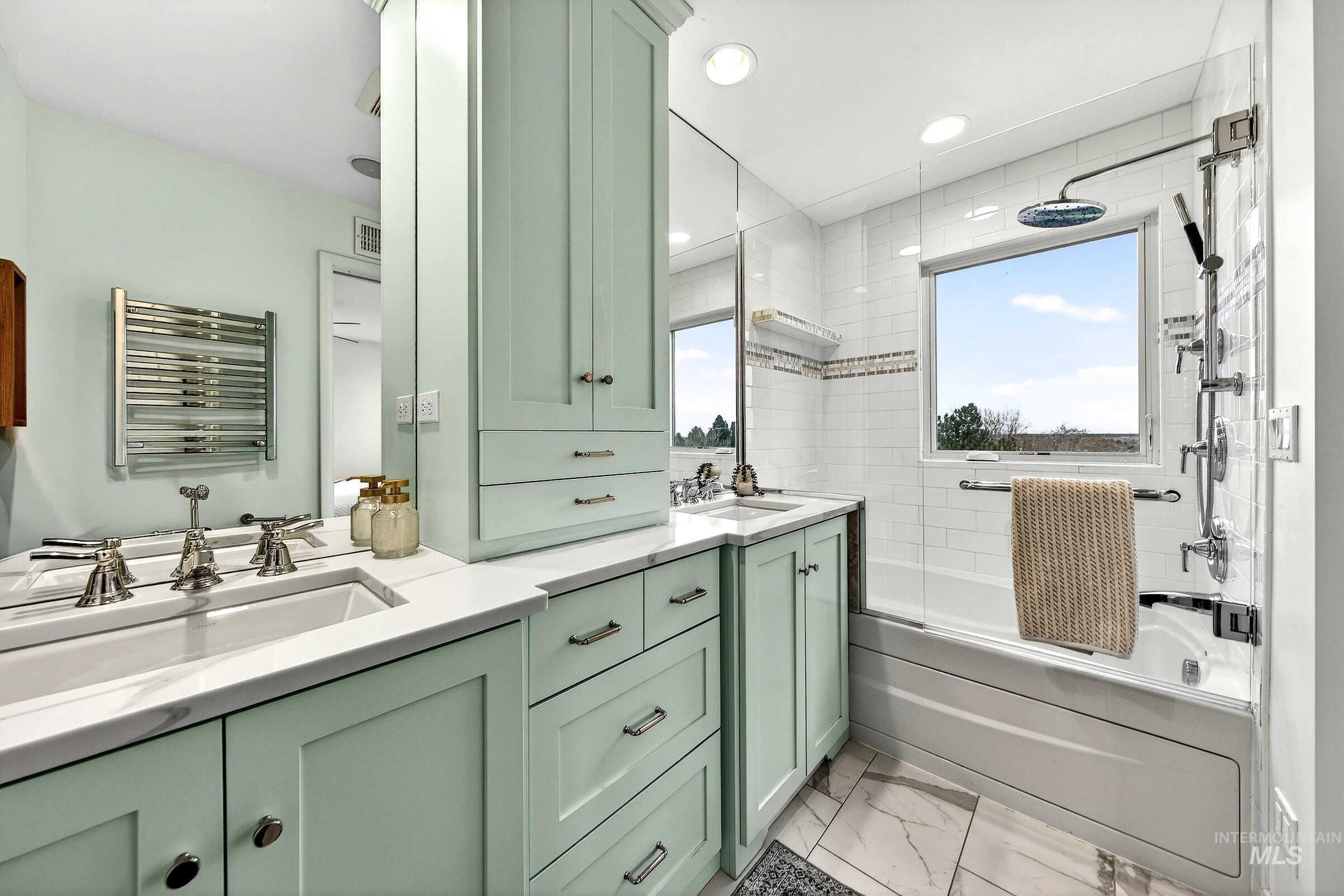 2109 W W Hillway Dr, Boise, Idaho 83702, 4 Bedrooms, 2.5 Bathrooms, Residential For Sale, Price $920,000, 98976242