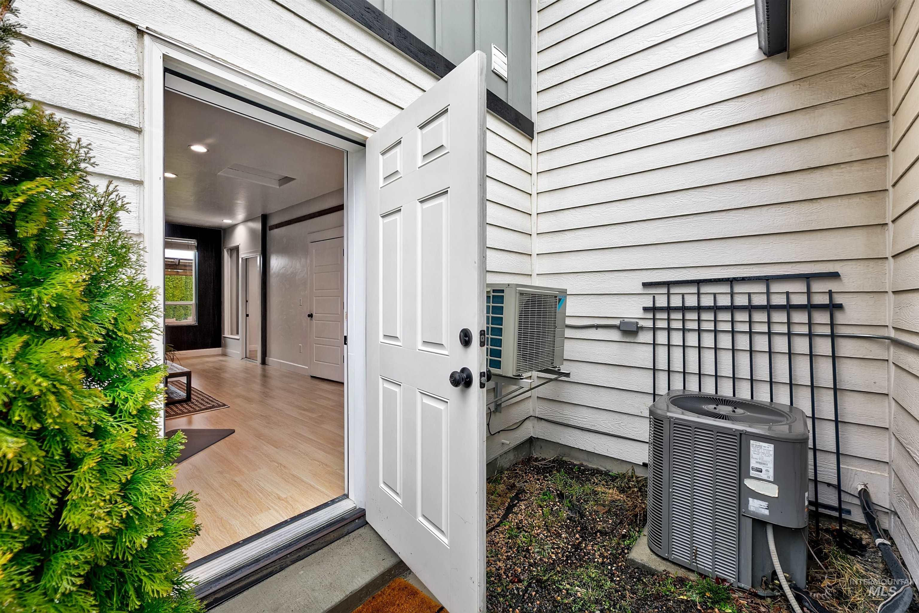 1175 N Foudy Lane, Eagle, Idaho 83616, 4 Bedrooms, 2.5 Bathrooms, Residential For Sale, Price $819,000, 98976244