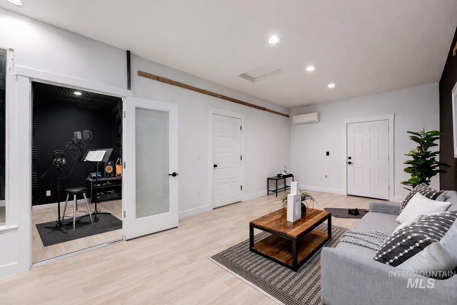 1175 N Foudy Lane, Eagle, Idaho 83616, 4 Bedrooms, 2.5 Bathrooms, Residential For Sale, Price $819,000, 98976244