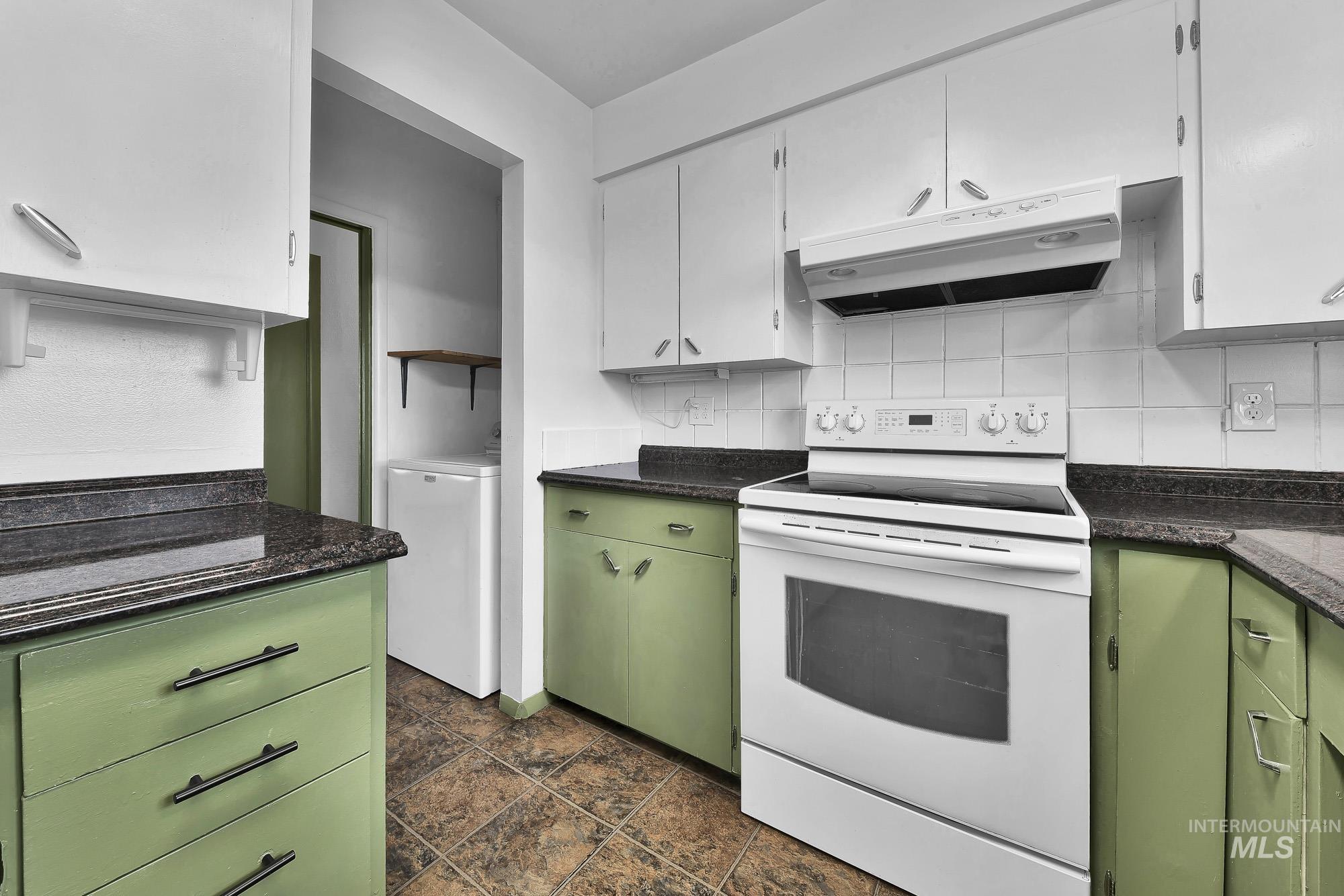 517 S Minnesota, Fruitland, Idaho 83619, 2 Bedrooms, 1 Bathroom, Residential For Sale, Price $285,000,MLS 98976247