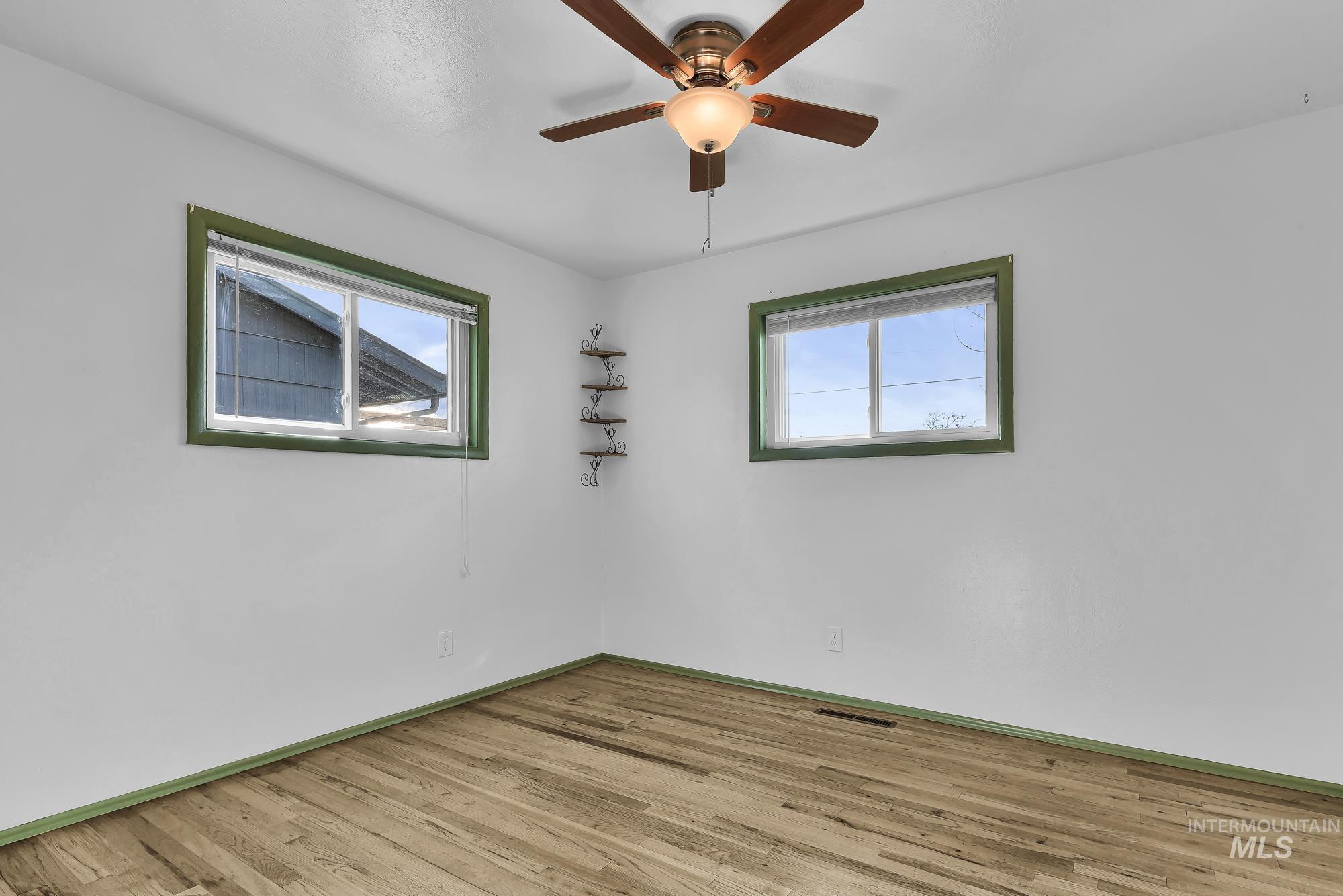 517 S Minnesota, Fruitland, Idaho 83619, 2 Bedrooms, 1 Bathroom, Residential For Sale, Price $285,000,MLS 98976247