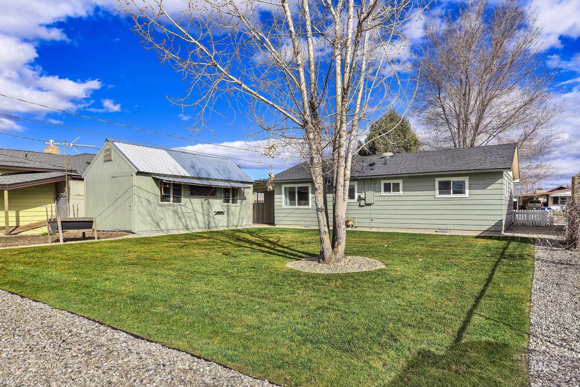 517 S Minnesota, Fruitland, Idaho 83619, 2 Bedrooms, 1 Bathroom, Residential For Sale, Price $285,000,MLS 98976247