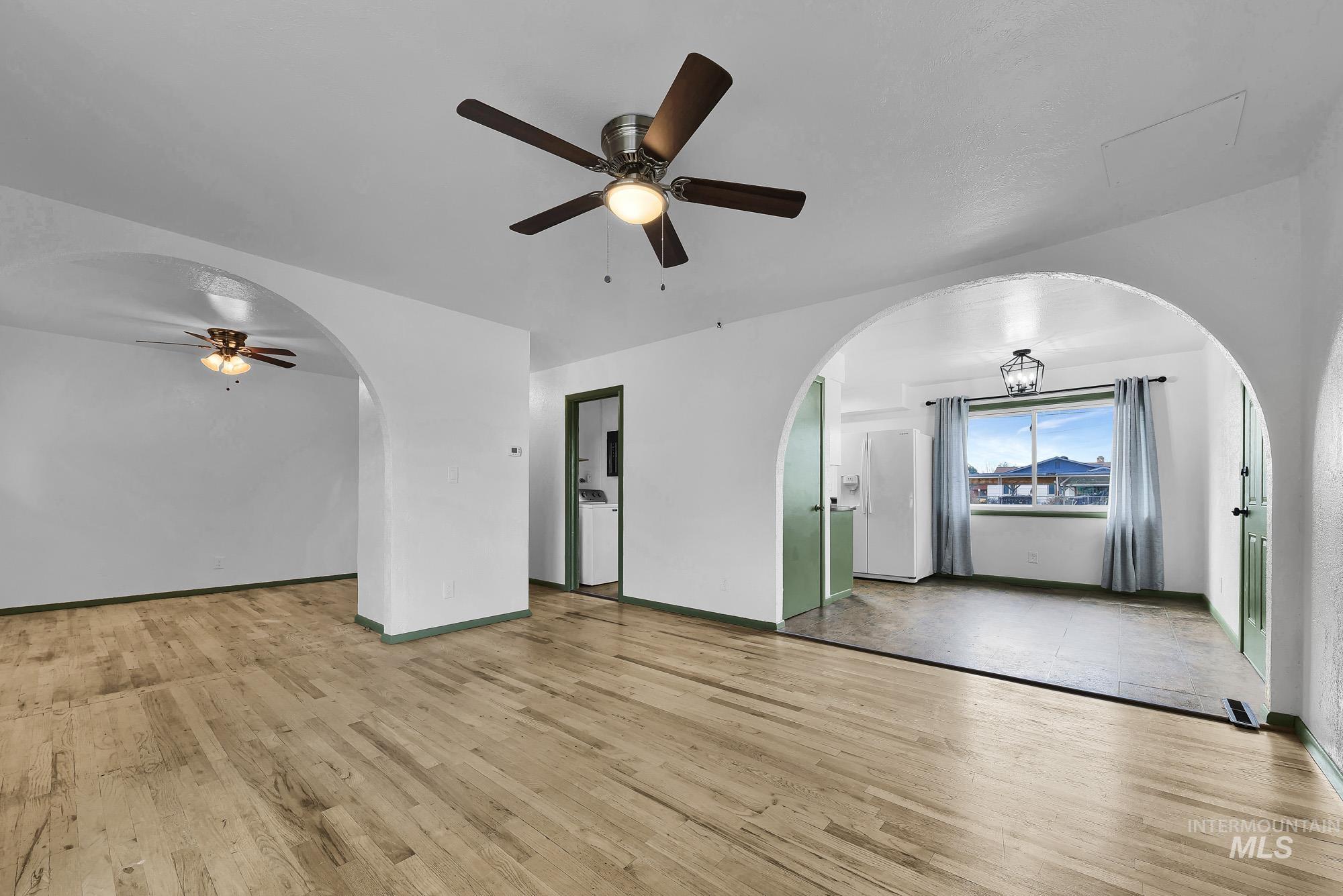 517 S Minnesota, Fruitland, Idaho 83619, 2 Bedrooms, 1 Bathroom, Residential For Sale, Price $285,000,MLS 98976247