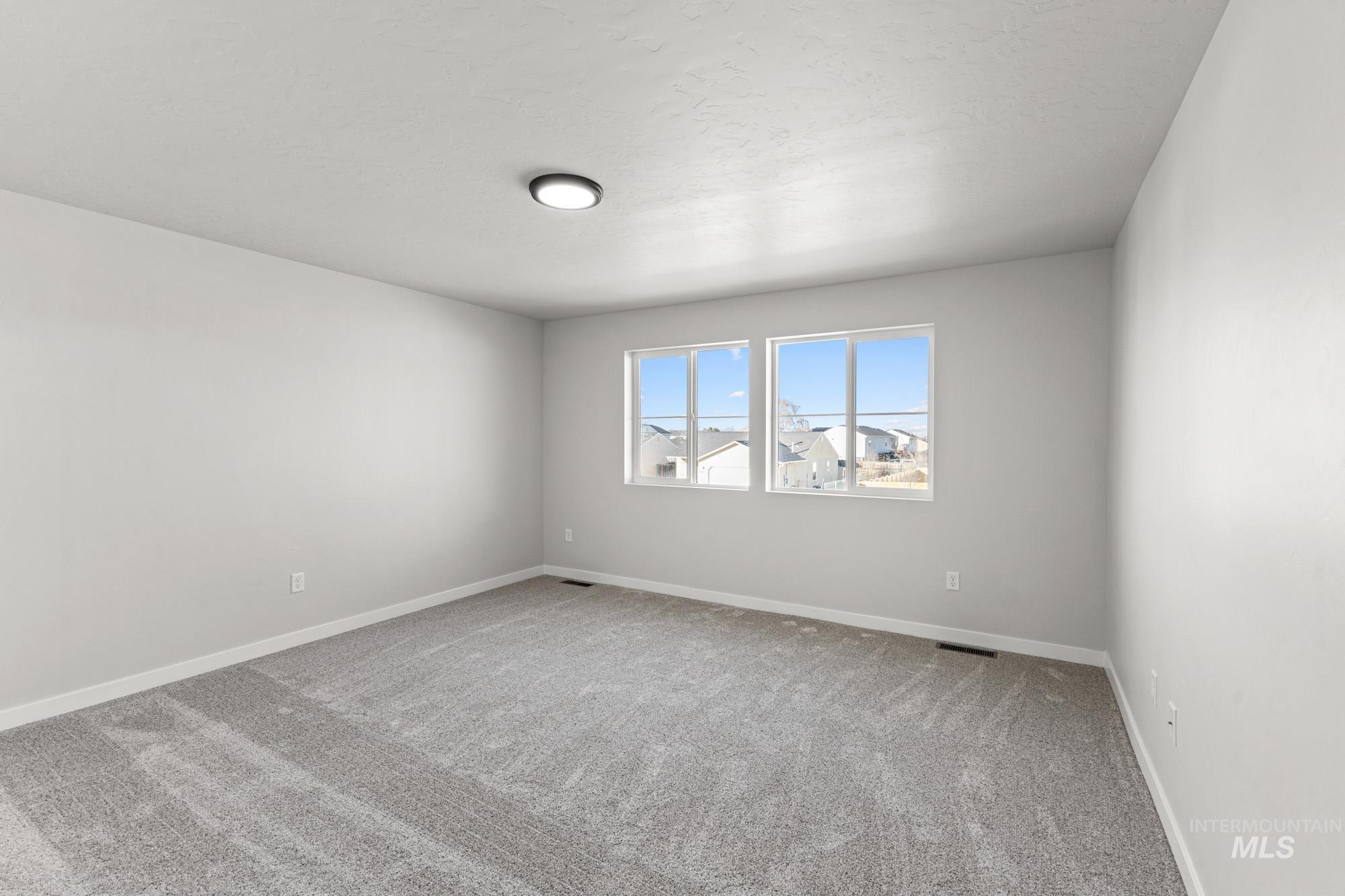 1715 N Birch St, Jerome, Idaho 83338, 4 Bedrooms, 2.5 Bathrooms, Residential For Sale, Price $474,990,MLS 98976248