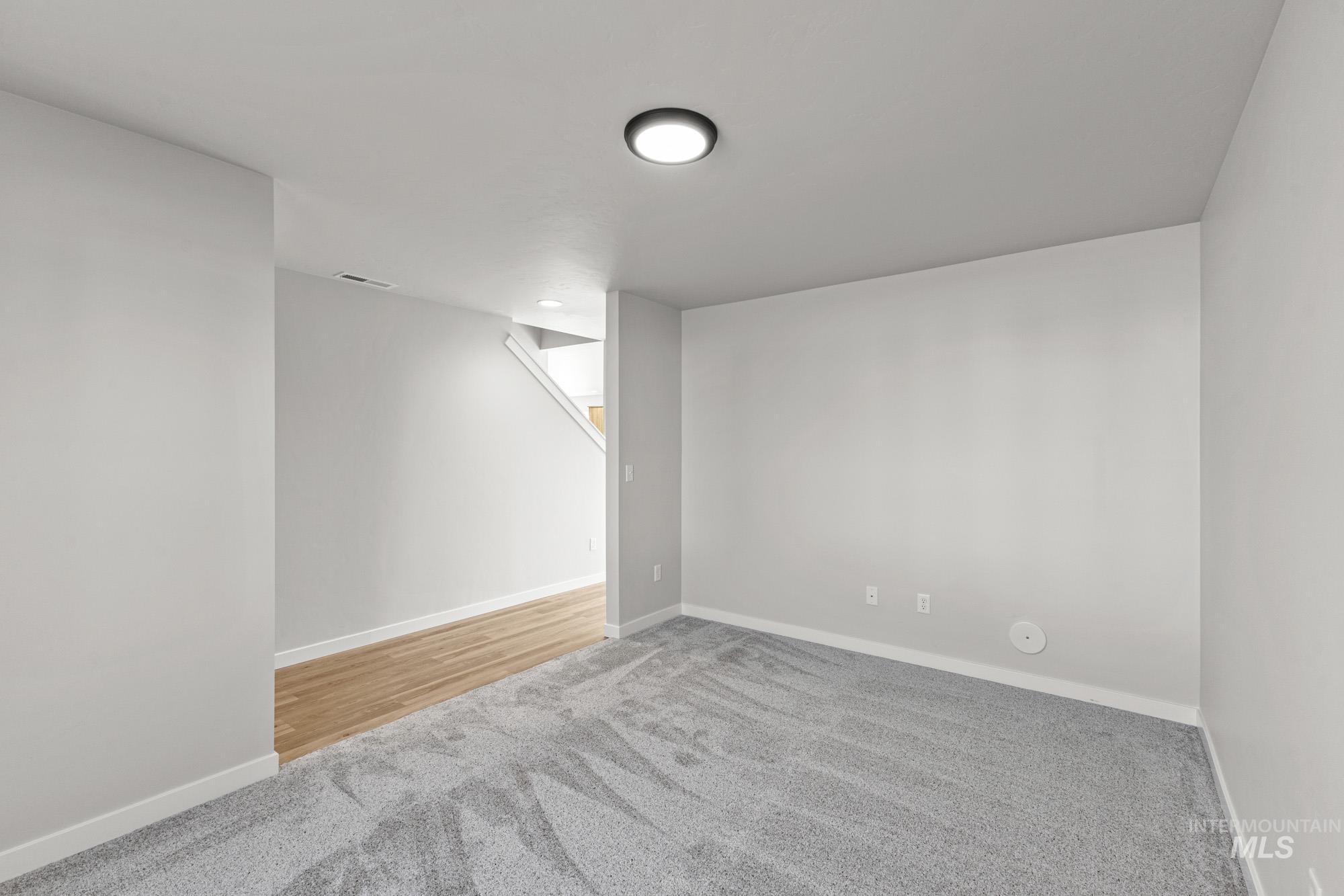 1715 N Birch St, Jerome, Idaho 83338, 4 Bedrooms, 2.5 Bathrooms, Residential For Sale, Price $474,990,MLS 98976248