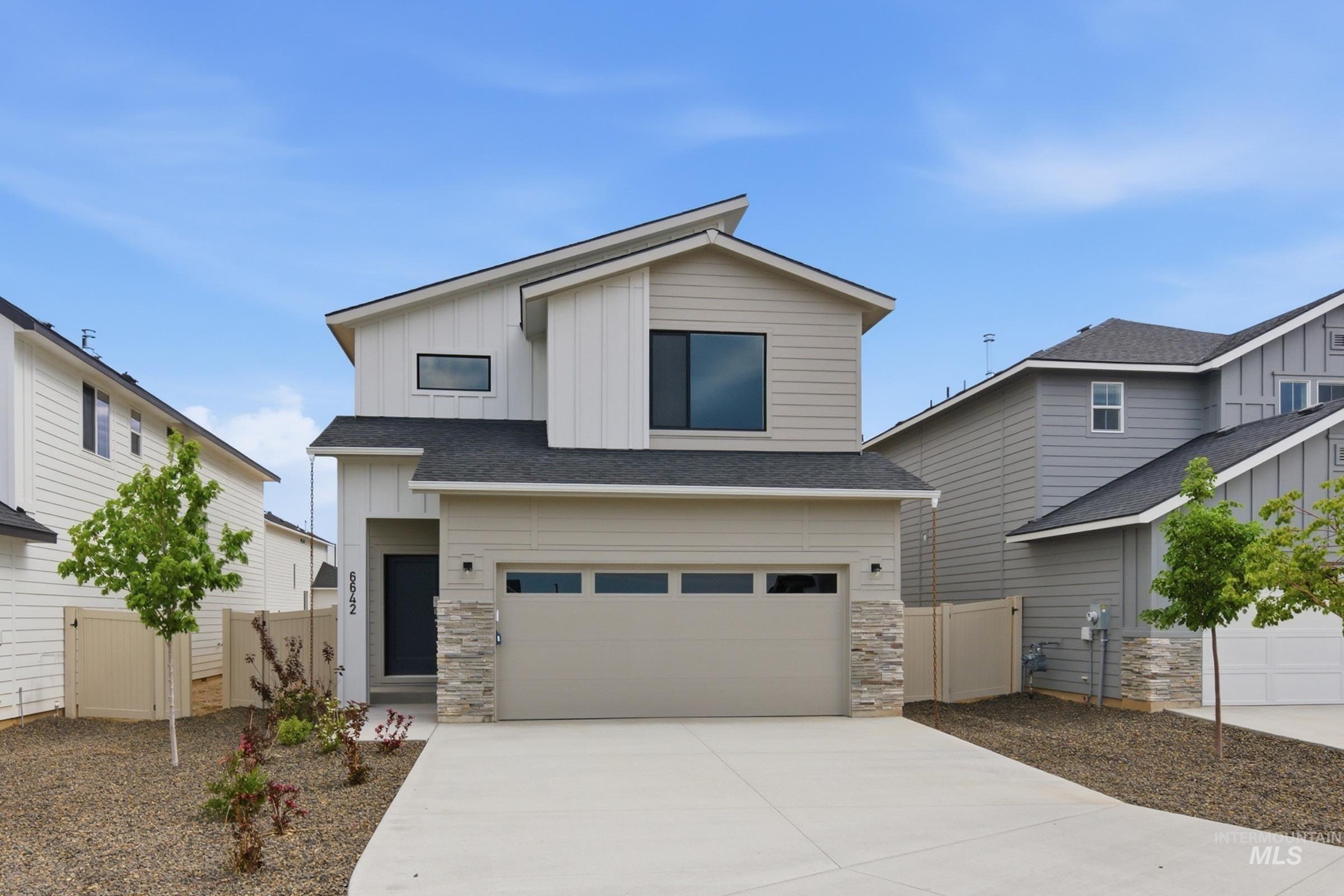 6642 W Black Butte Dr, Meridian, Idaho 83646, 3 Bedrooms, 2.5 Bathrooms, Residential For Sale, Price $484,990, 98976251