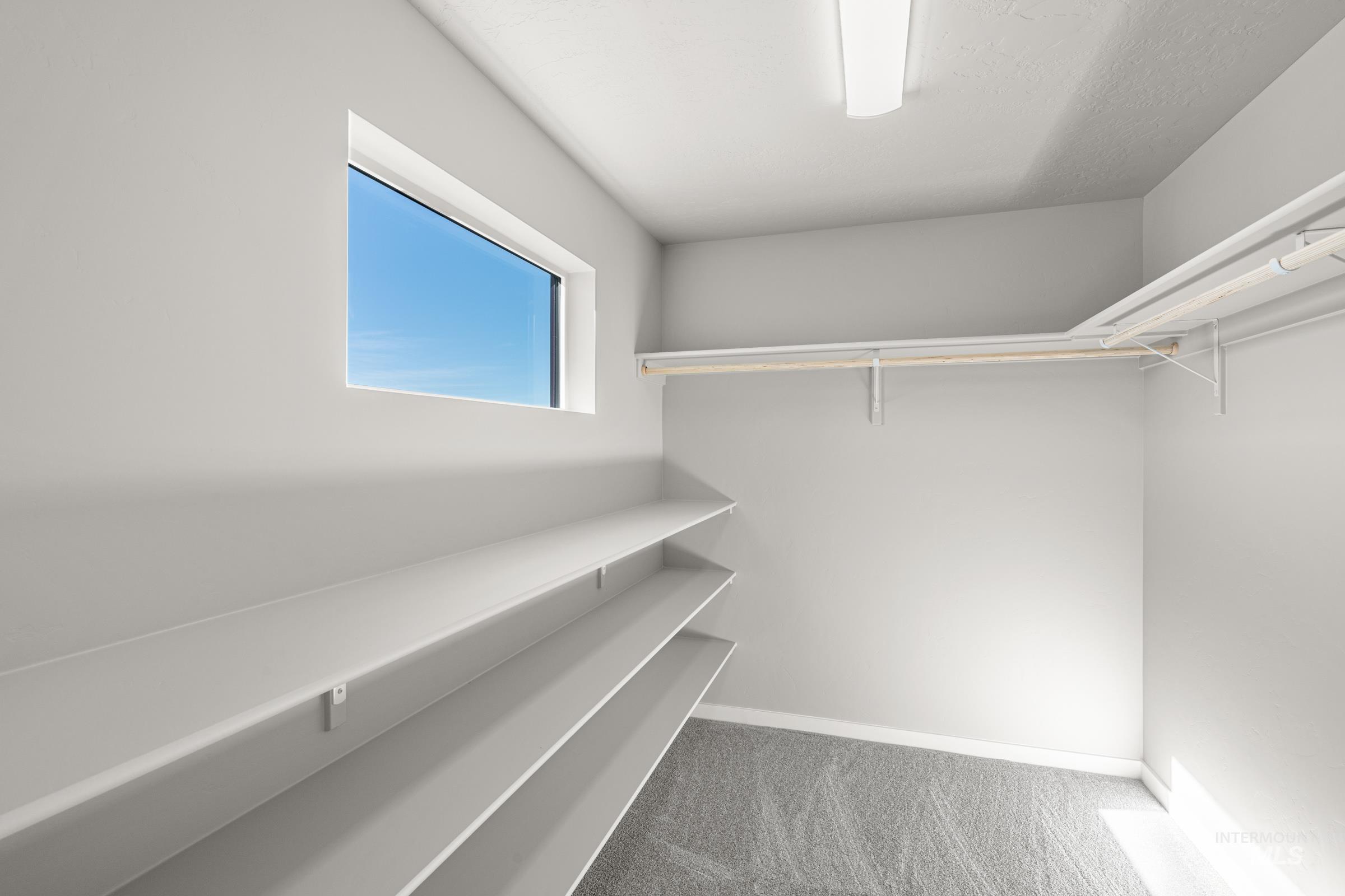 6642 W Black Butte Dr, Meridian, Idaho 83646, 3 Bedrooms, 2.5 Bathrooms, Residential For Sale, Price $499,990,MLS 98976251