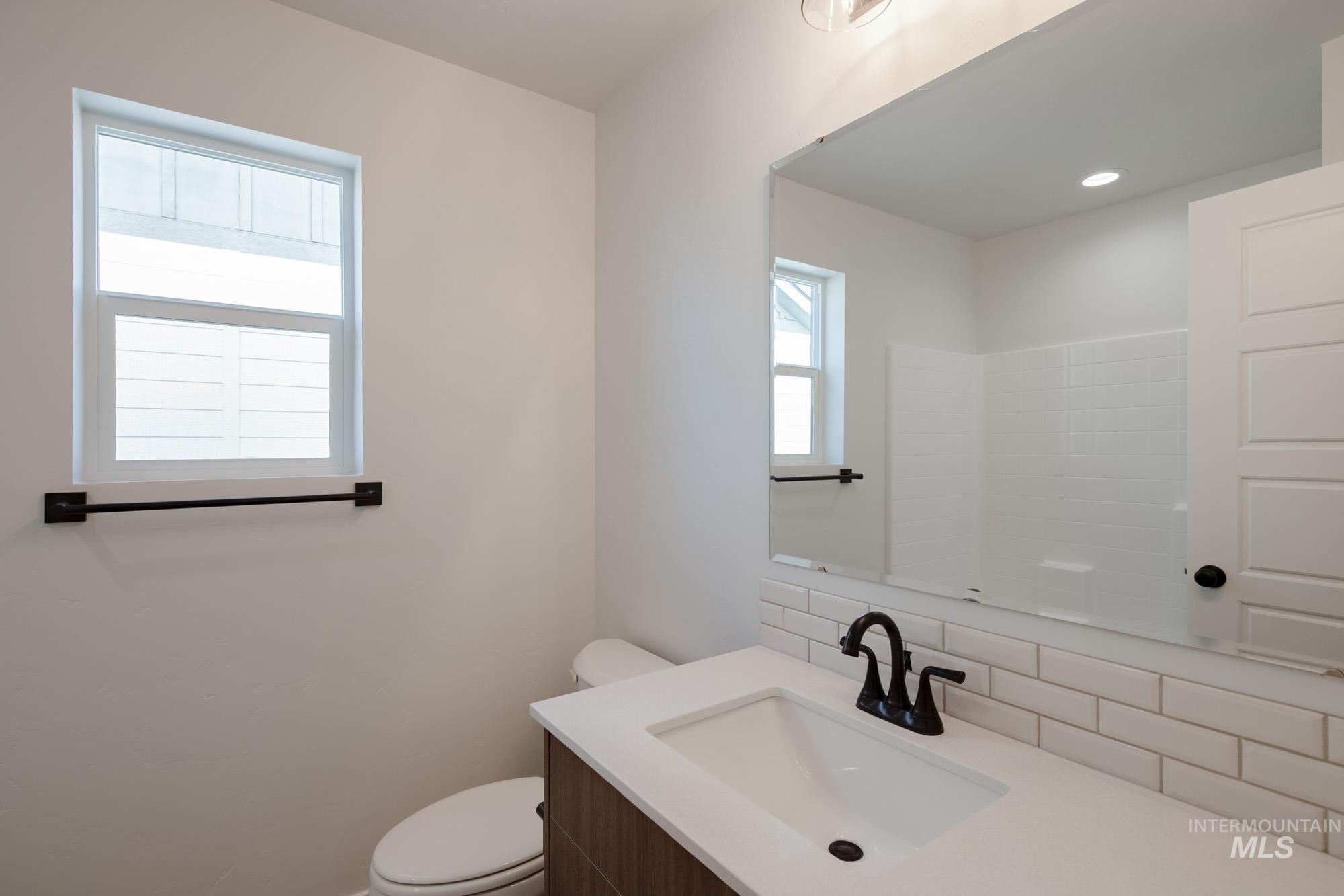 6642 W Black Butte Dr, Meridian, Idaho 83646, 3 Bedrooms, 2.5 Bathrooms, Residential For Sale, Price $499,990, 98976251