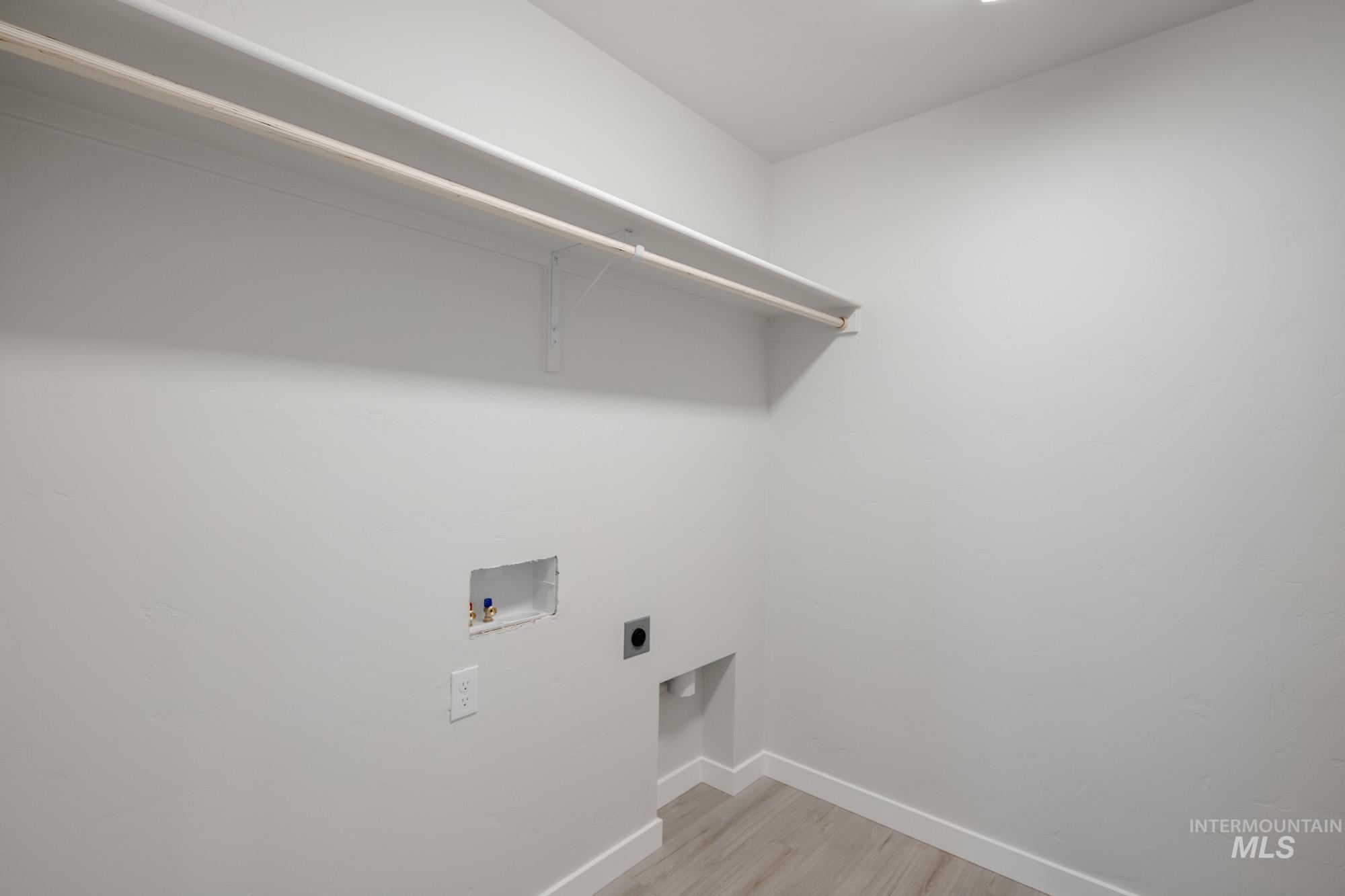 6642 W Black Butte Dr, Meridian, Idaho 83646, 3 Bedrooms, 2.5 Bathrooms, Residential For Sale, Price $499,990, 98976251