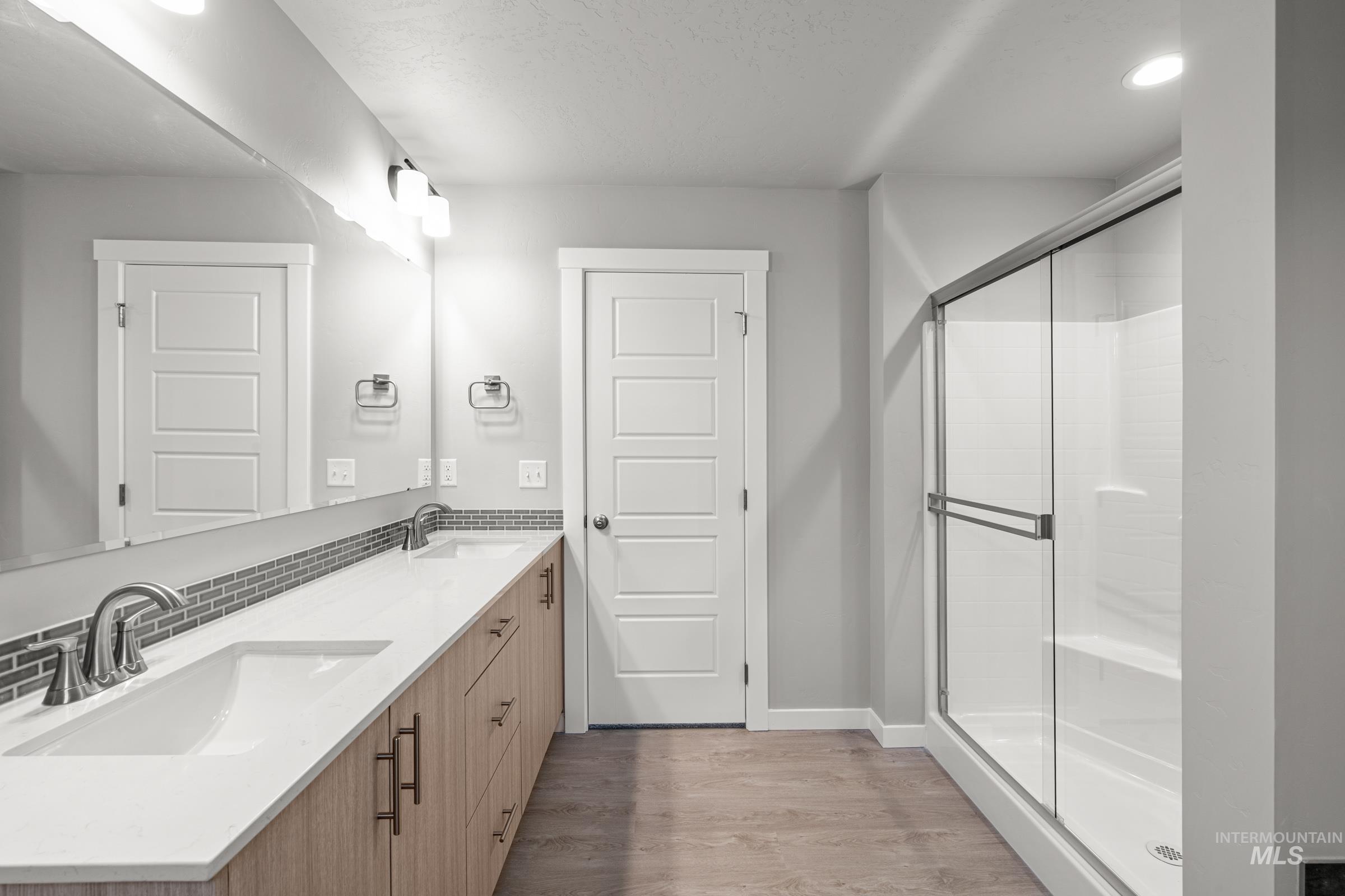 6642 W Black Butte Dr, Meridian, Idaho 83646, 3 Bedrooms, 2.5 Bathrooms, Residential For Sale, Price $499,990,MLS 98976251