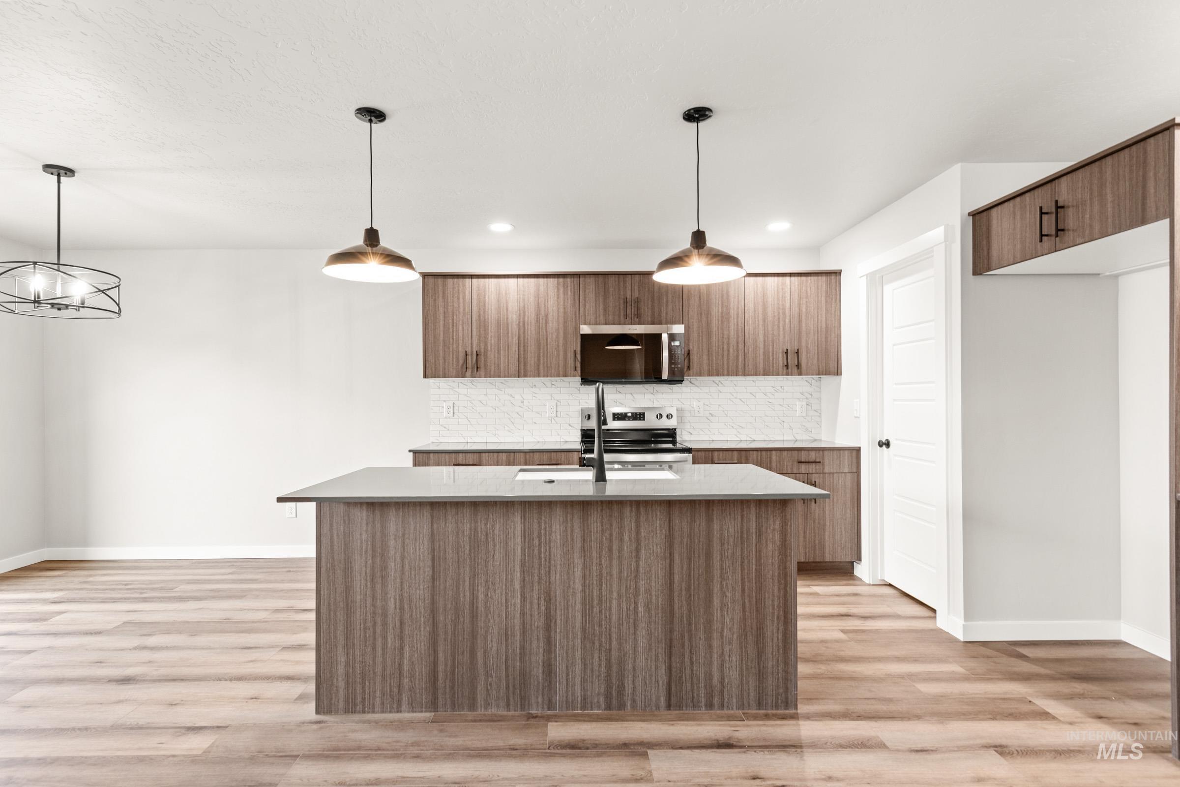 6638 W Black Butte Dr, Meridian, Idaho 83646, 3 Bedrooms, 2.5 Bathrooms, Residential For Sale, Price $474,990, 98976252