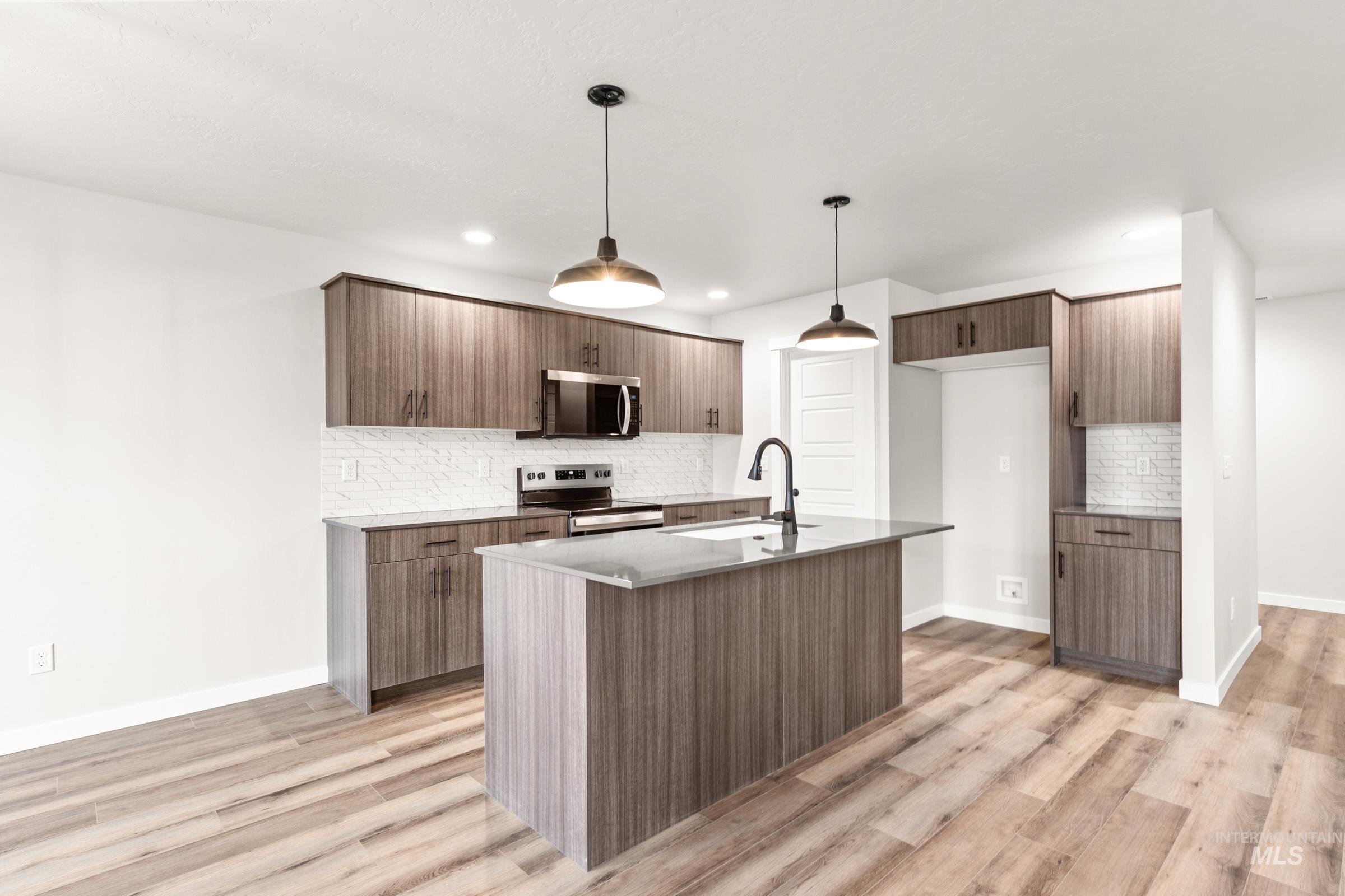 6638 W Black Butte Dr, Meridian, Idaho 83646, 3 Bedrooms, 2.5 Bathrooms, Residential For Sale, Price $474,990, 98976252