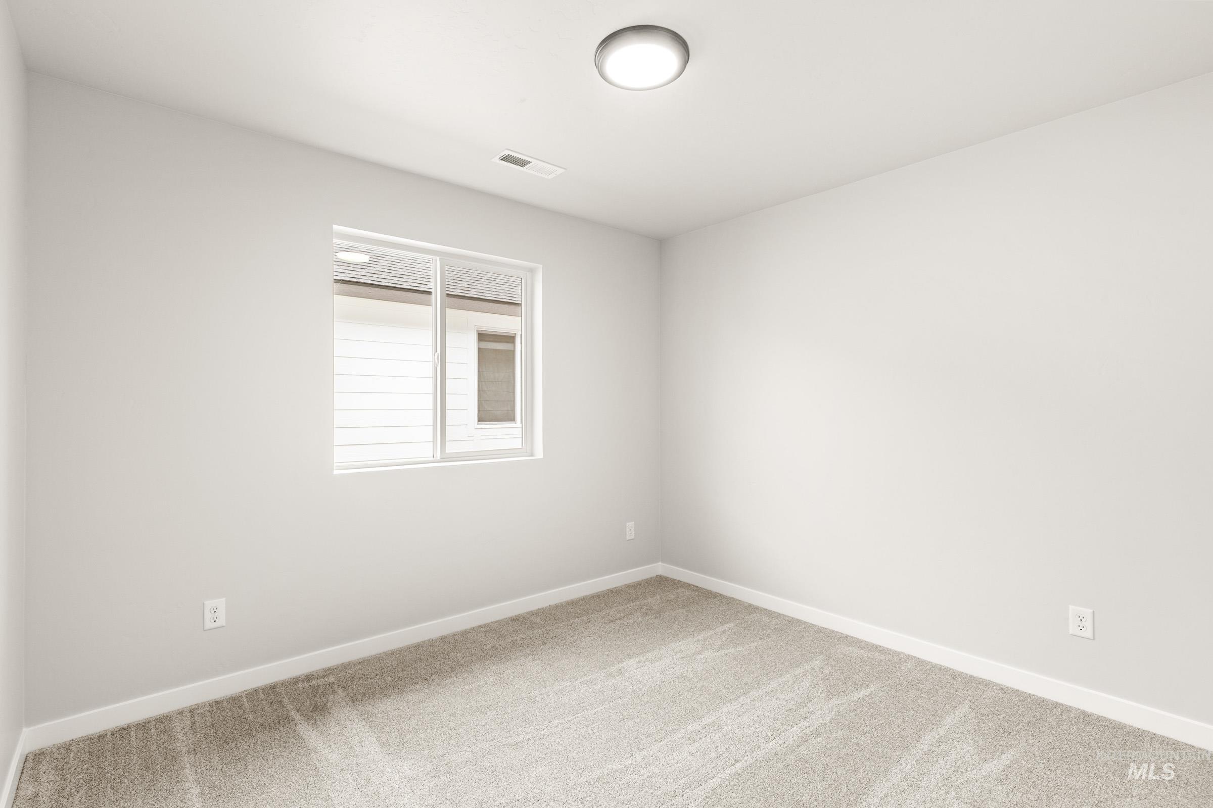 6697 W Redwood Creek Dr, Meridian, Idaho 83646, 3 Bedrooms, 2 Bathrooms, Residential For Sale, Price $449,990, 98976258