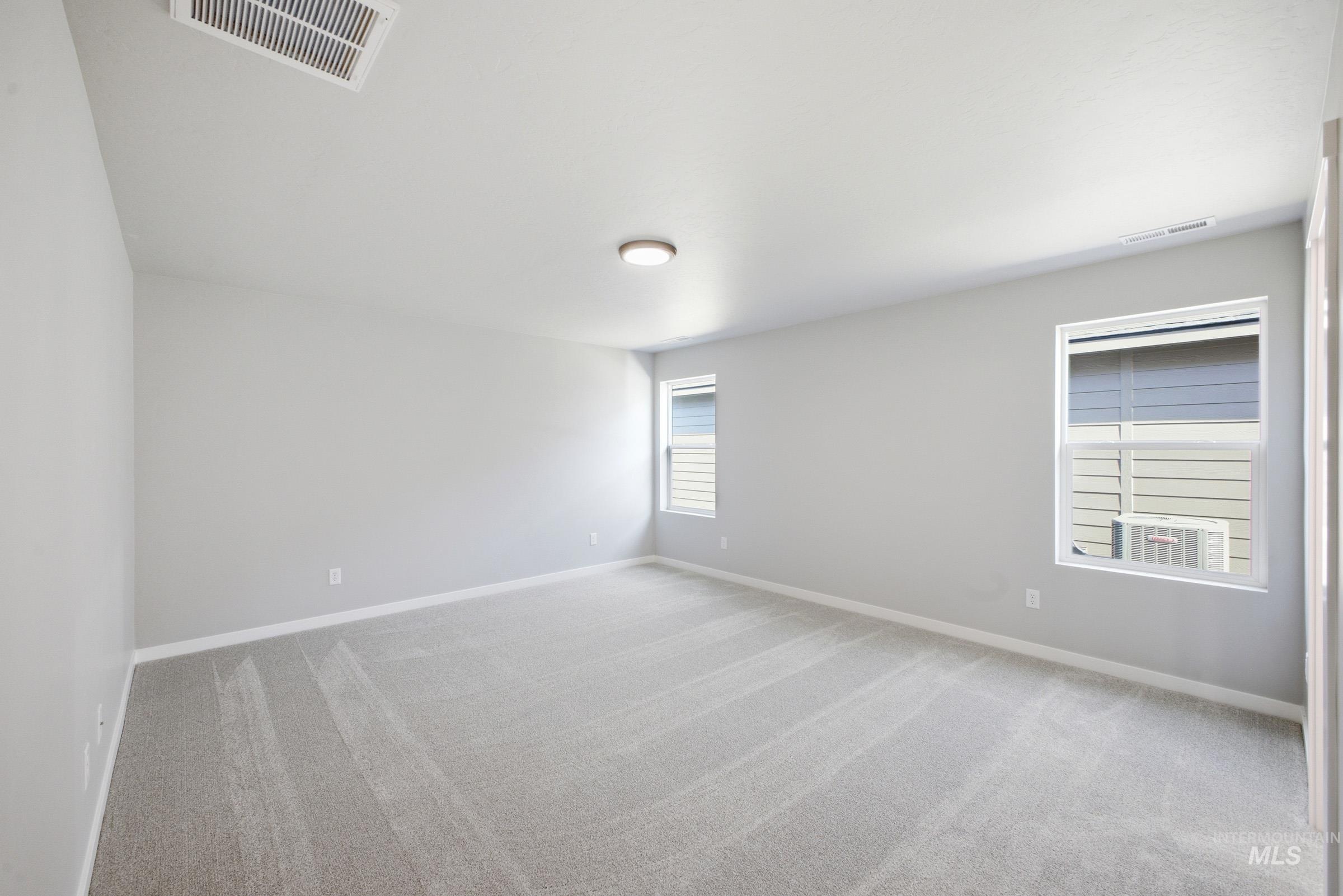 6679 W Redwood Creek Dr, Meridian, Idaho 83646, 4 Bedrooms, 2 Bathrooms, Residential For Sale, Price $509,990,MLS 98976259