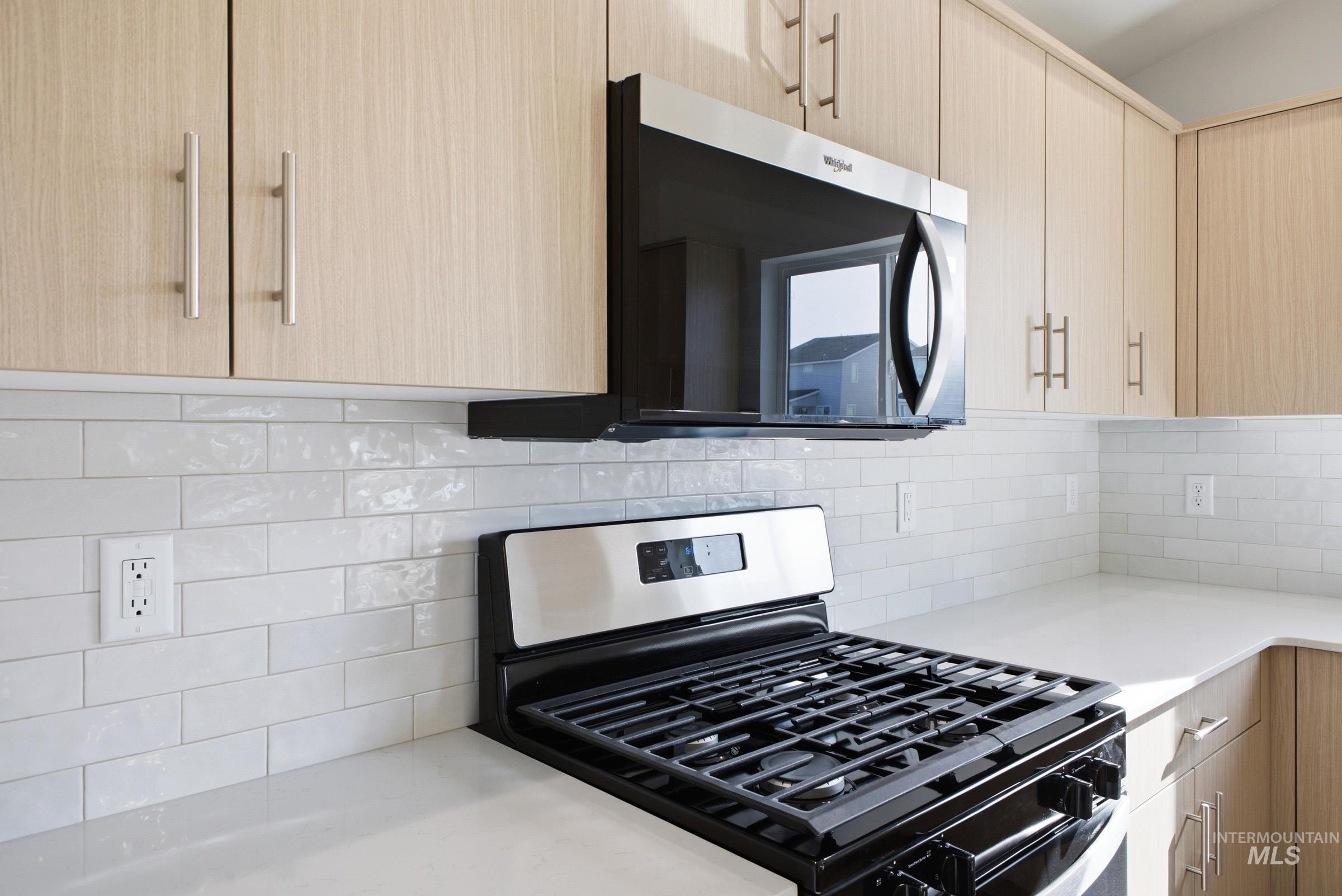 6679 W Redwood Creek Dr, Meridian, Idaho 83646, 4 Bedrooms, 2 Bathrooms, Residential For Sale, Price $509,990,MLS 98976259