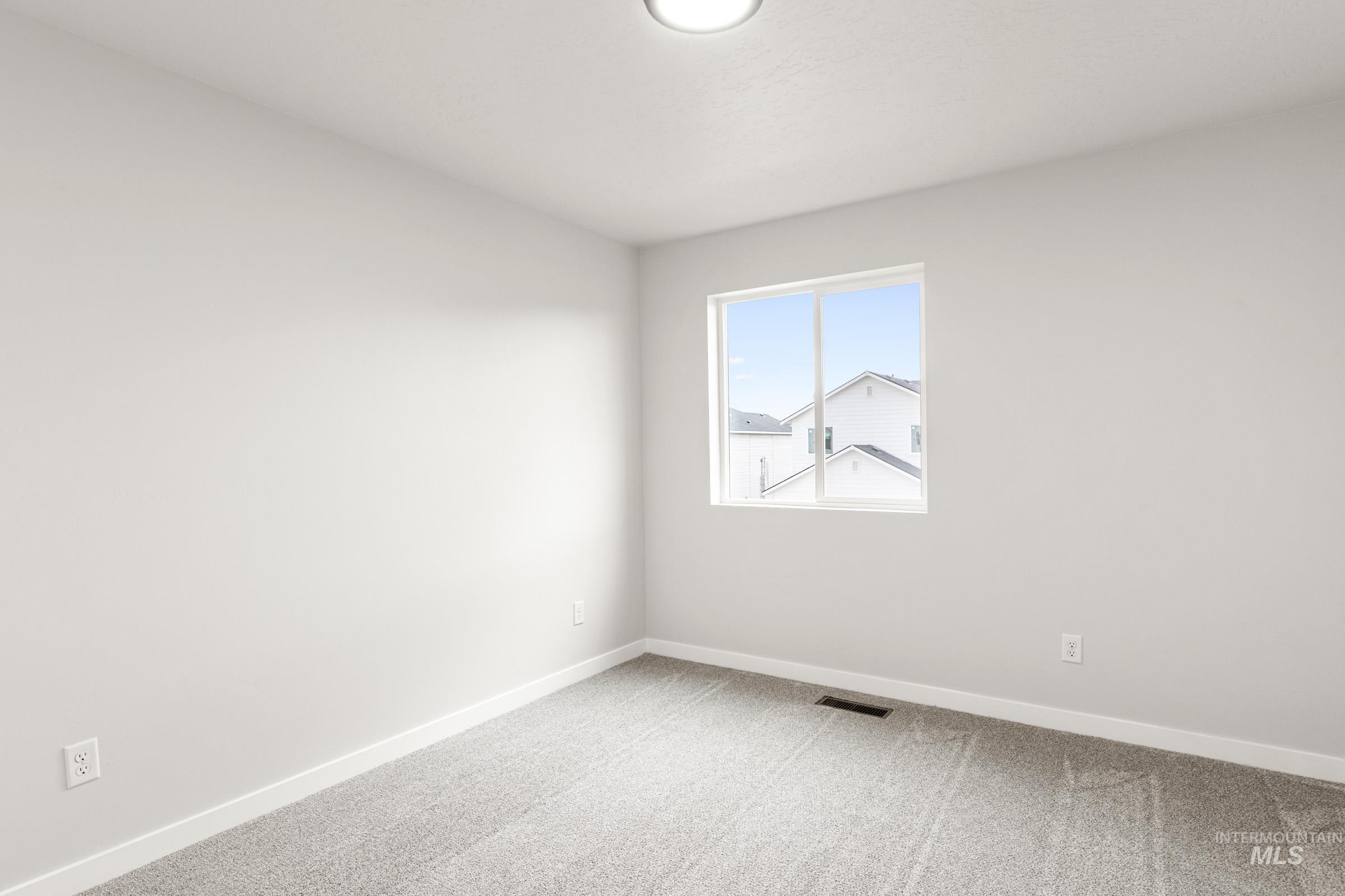 6756 W Redwood Creek Dr, Meridian, Idaho 83646, 3 Bedrooms, 2.5 Bathrooms, Residential For Sale, Price $464,990, 98976261