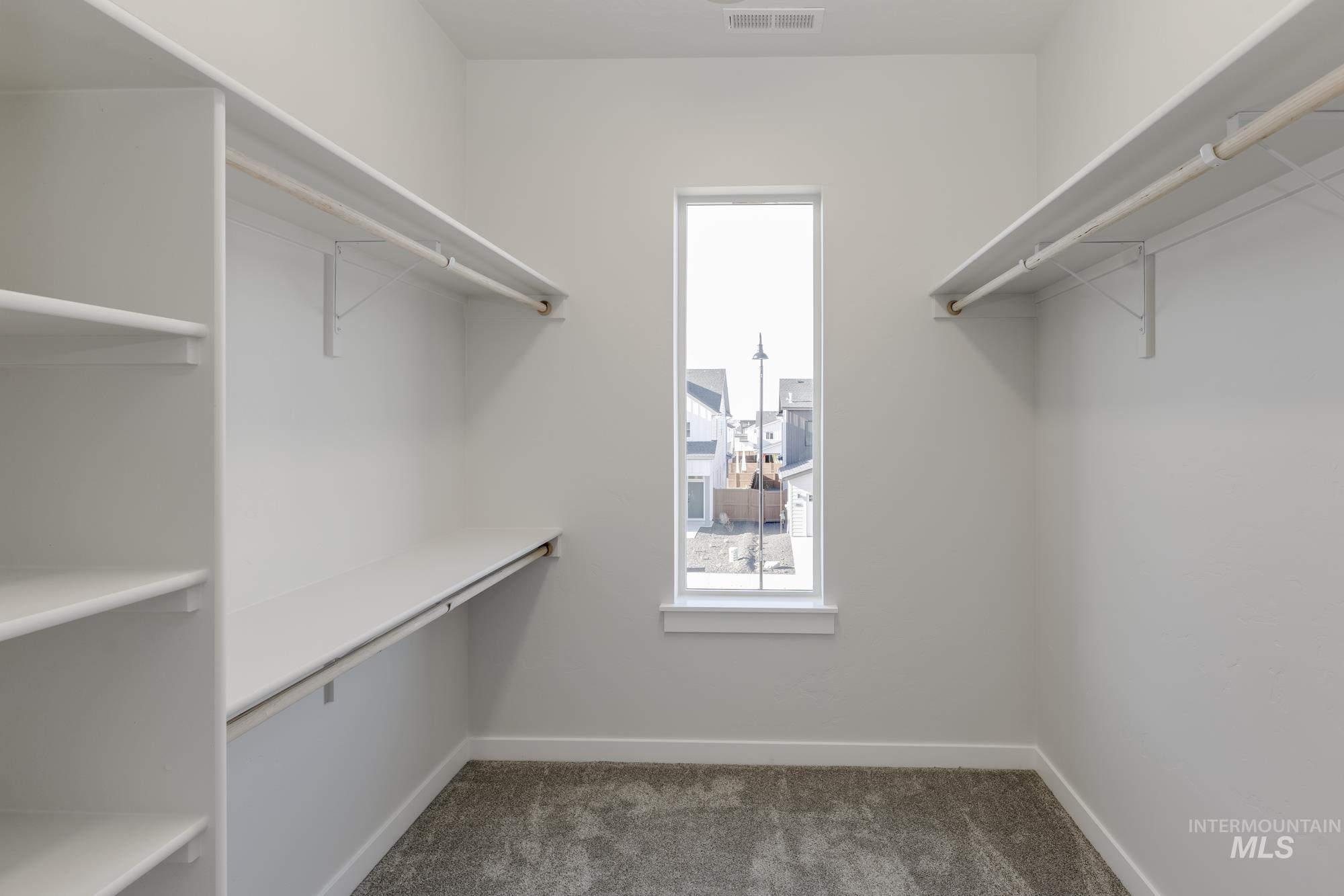 6728 W Redwood Creek Dr, Meridian, Idaho 83646, 3 Bedrooms, 2.5 Bathrooms, Residential For Sale, Price $429,990, 98976262