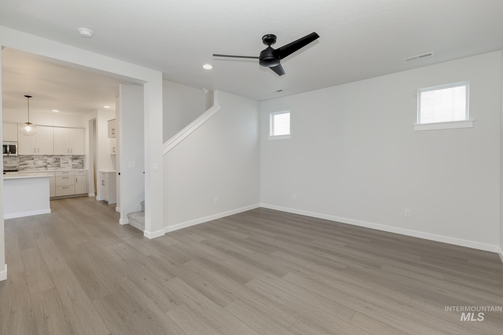 6728 W Redwood Creek Dr, Meridian, Idaho 83646, 3 Bedrooms, 2.5 Bathrooms, Residential For Sale, Price $429,990, 98976262