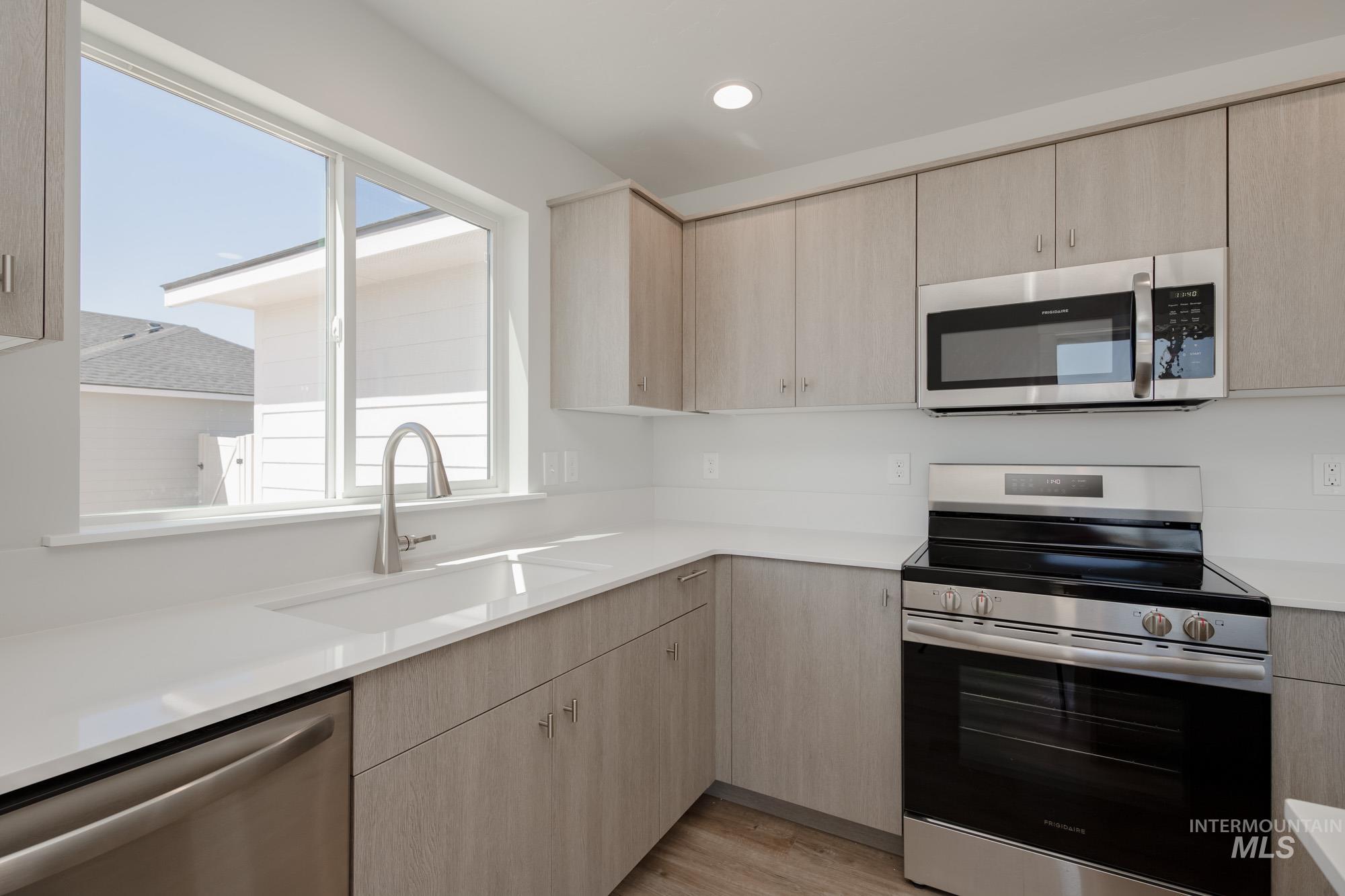 17763 N Hugh Glass Way, Nampa, Idaho 83687, 4 Bedrooms, 2.5 Bathrooms, Residential For Sale, Price $456,990, 98976263