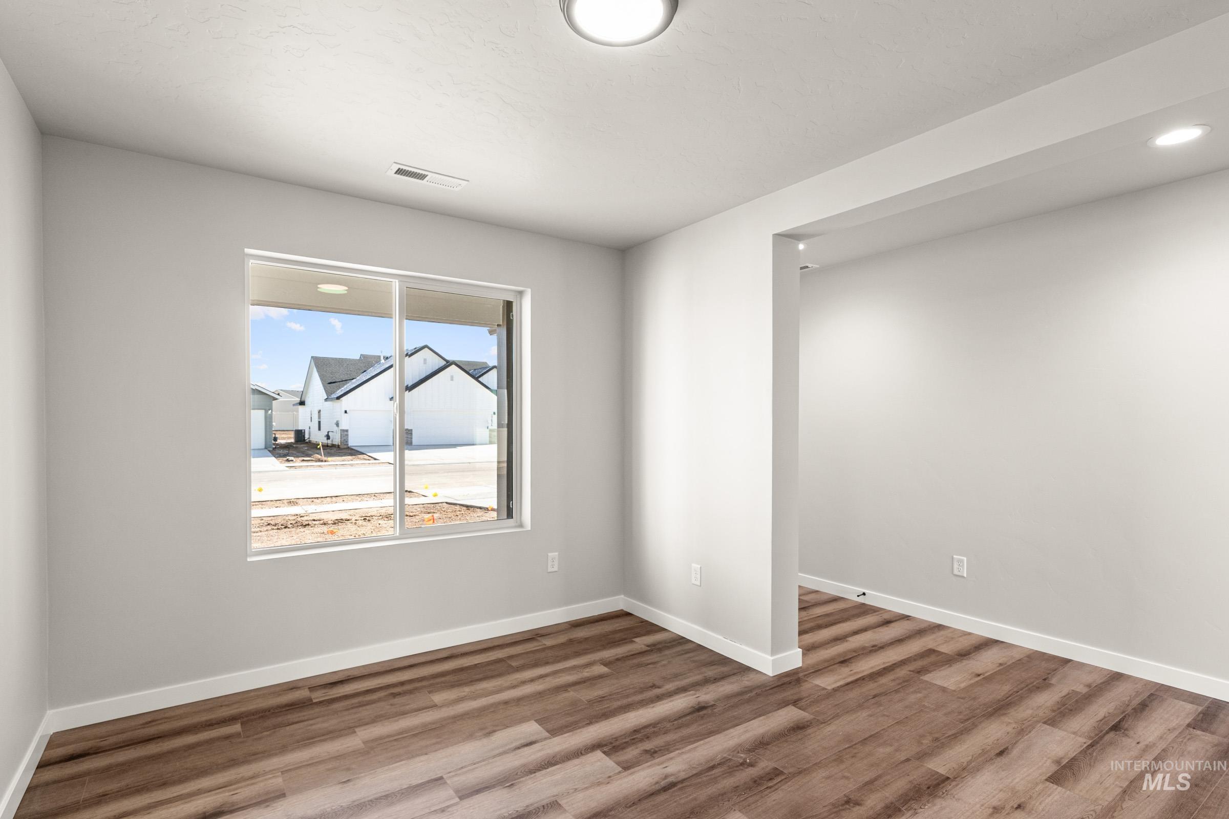 17635 N Boone Peak Ave, Nampa, Idaho 83687, 4 Bedrooms, 2.5 Bathrooms, Residential For Sale, Price $469,990, 98976265