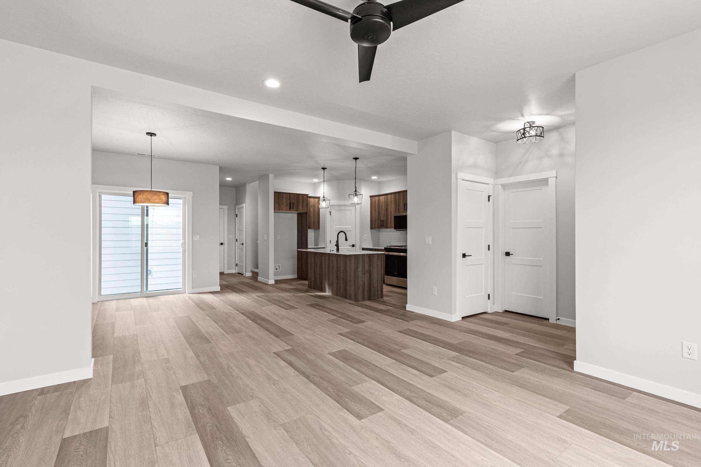 6763 S Harvest Cove Ave, Boise, Idaho 83709, 3 Bedrooms, 2.5 Bathrooms, Residential For Sale, Price $479,990, 98976267