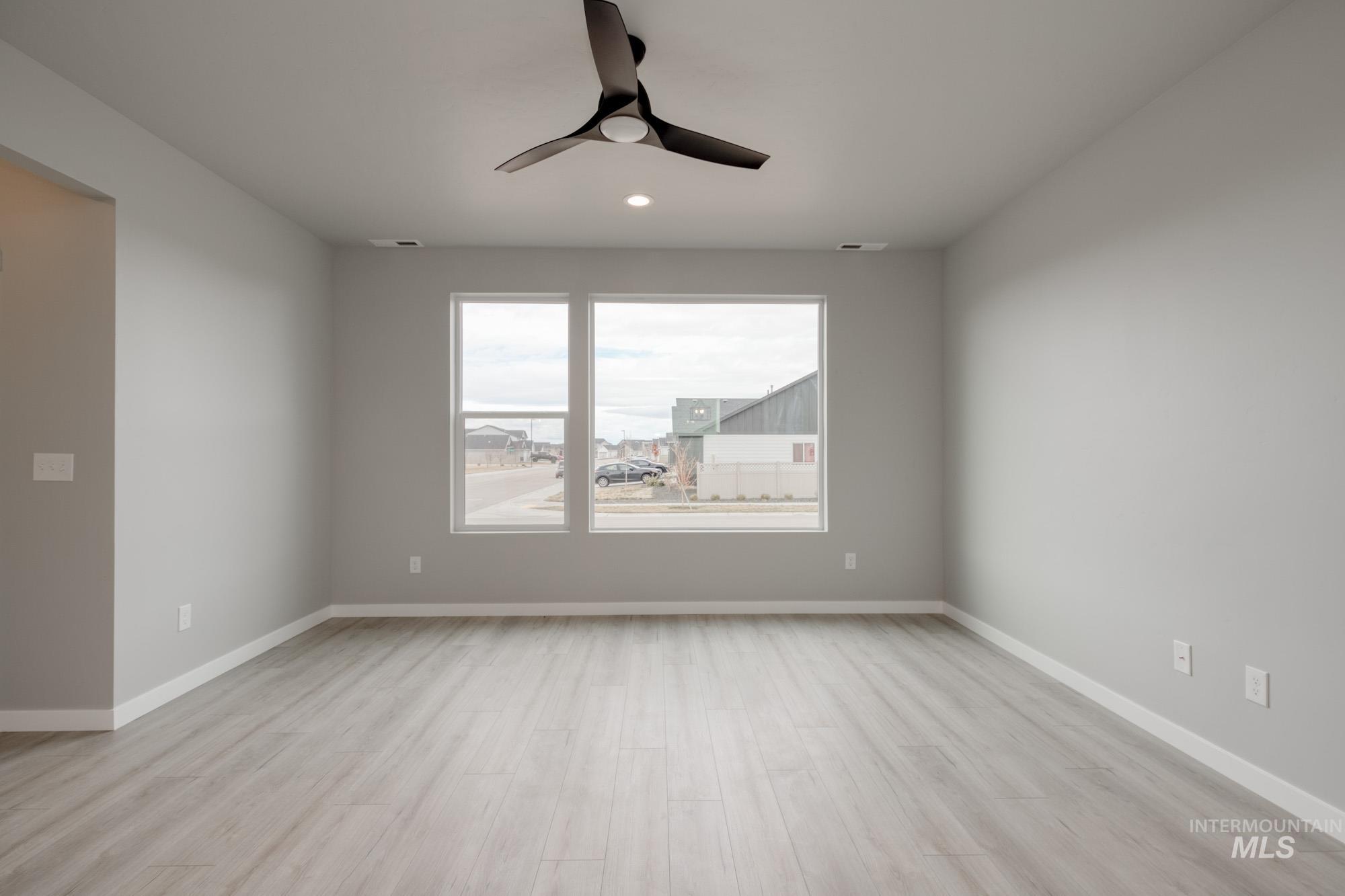 6779 S Harvest Cove Ave, Boise, Idaho 83709, 3 Bedrooms, 2.5 Bathrooms, Residential For Sale, Price $509,990, 98976269