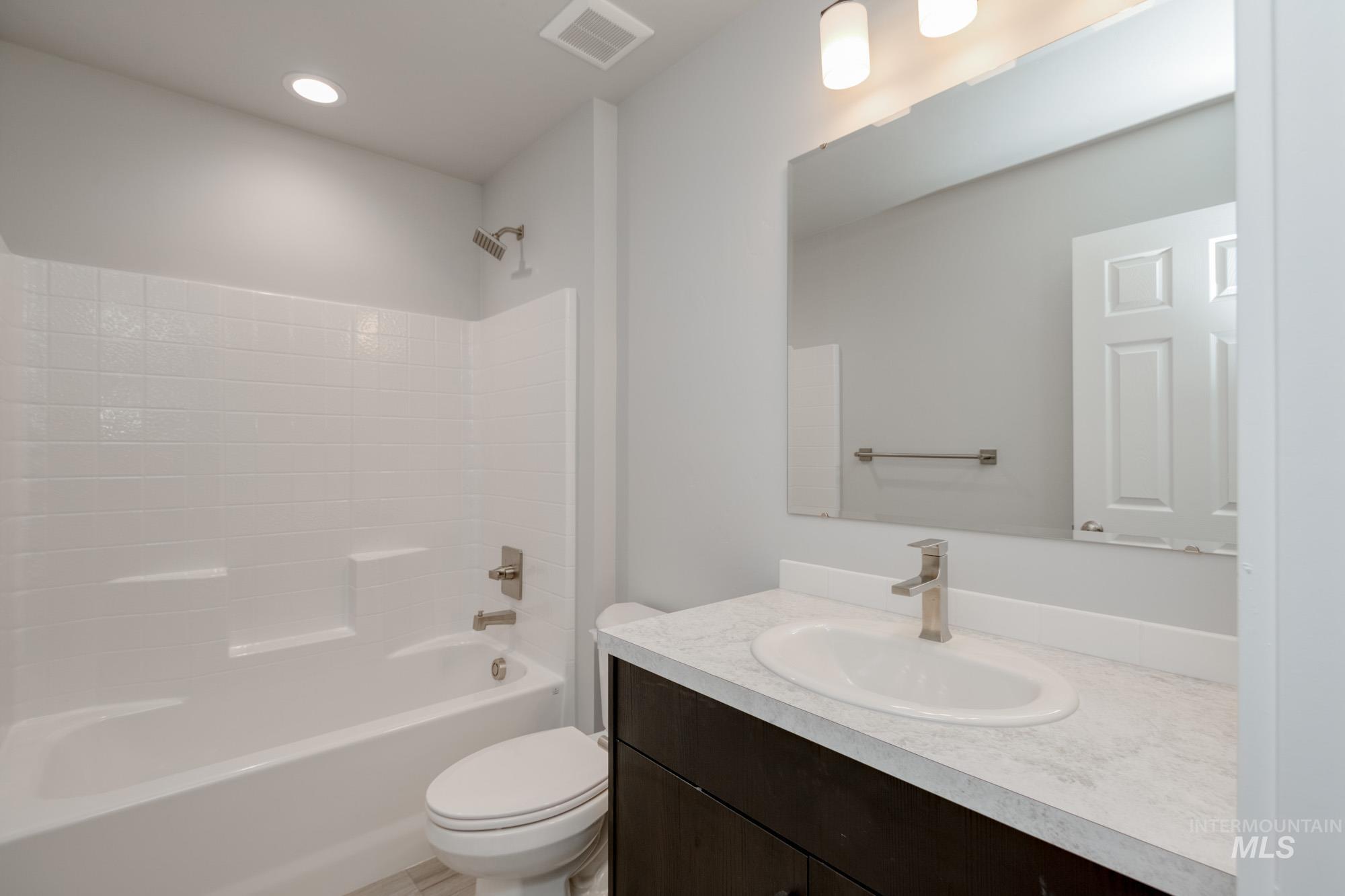 6779 S Harvest Cove Ave, Boise, Idaho 83709, 3 Bedrooms, 2.5 Bathrooms, Residential For Sale, Price $509,990, 98976269