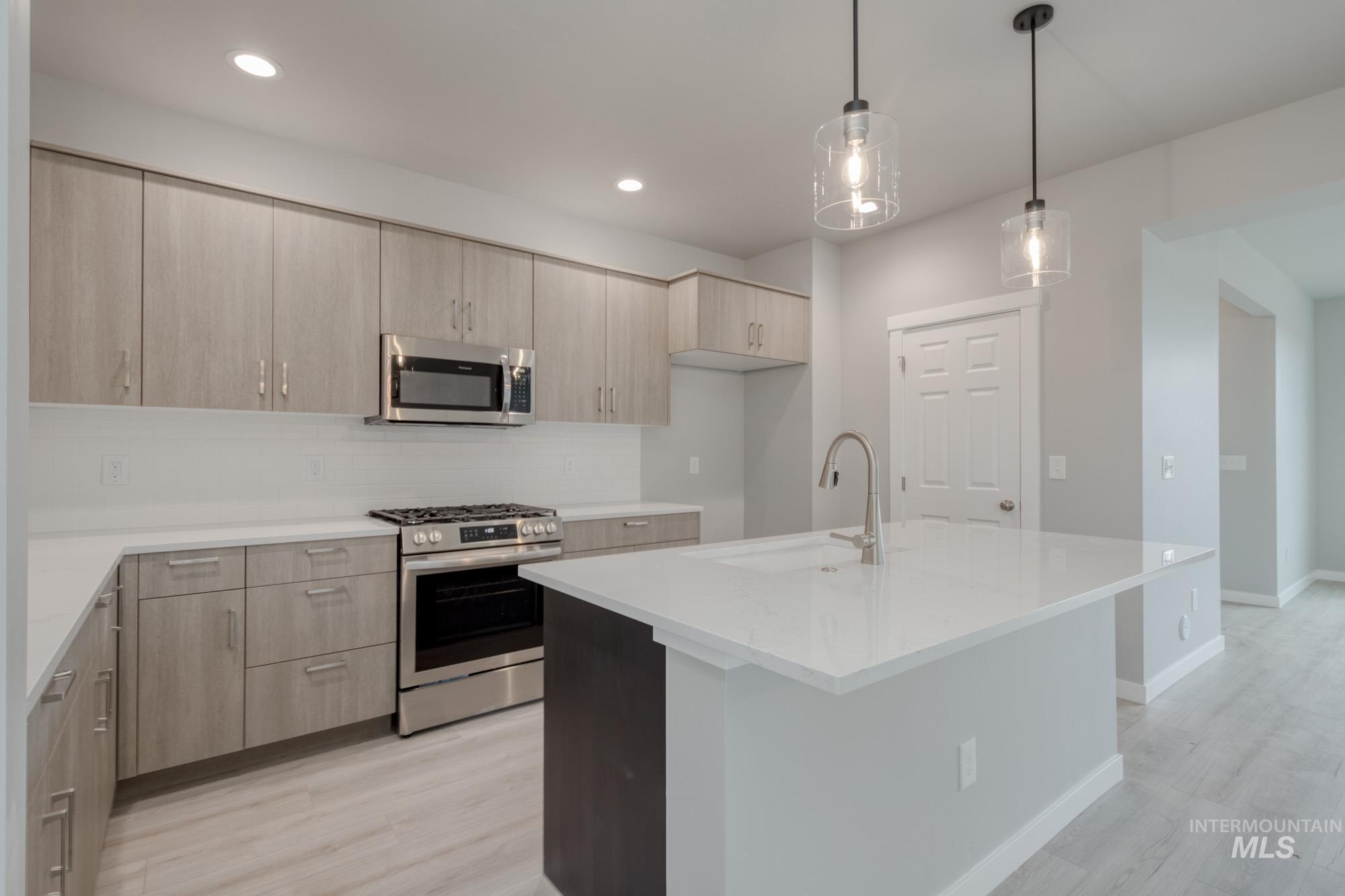 6779 S Harvest Cove Ave, Boise, Idaho 83709, 3 Bedrooms, 2.5 Bathrooms, Residential For Sale, Price $509,990, 98976269