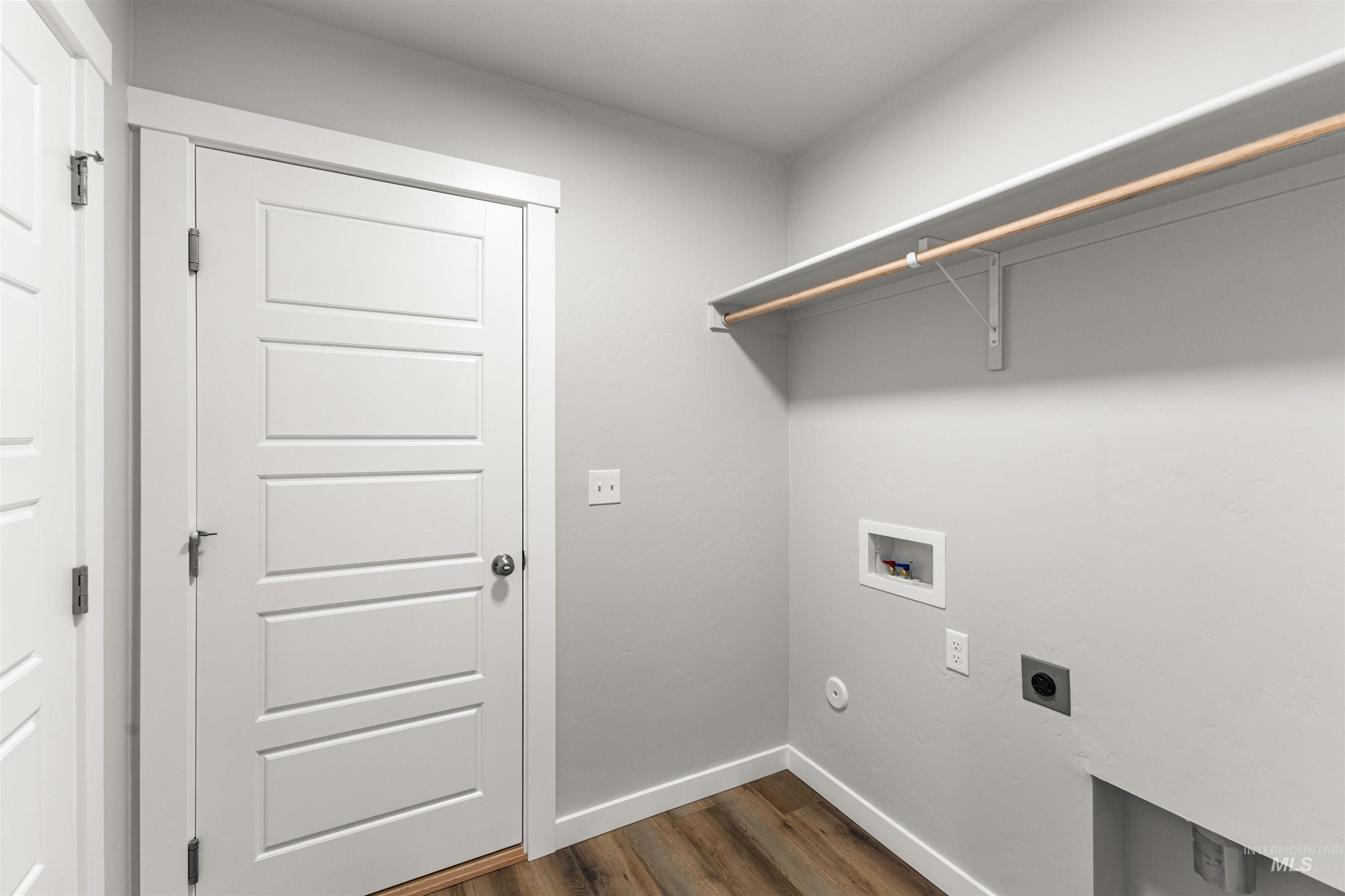 5413 S Desert Cactus Ave, Meridian, Idaho 83642, 3 Bedrooms, 2 Bathrooms, Residential For Sale, Price $404,990, 98976271