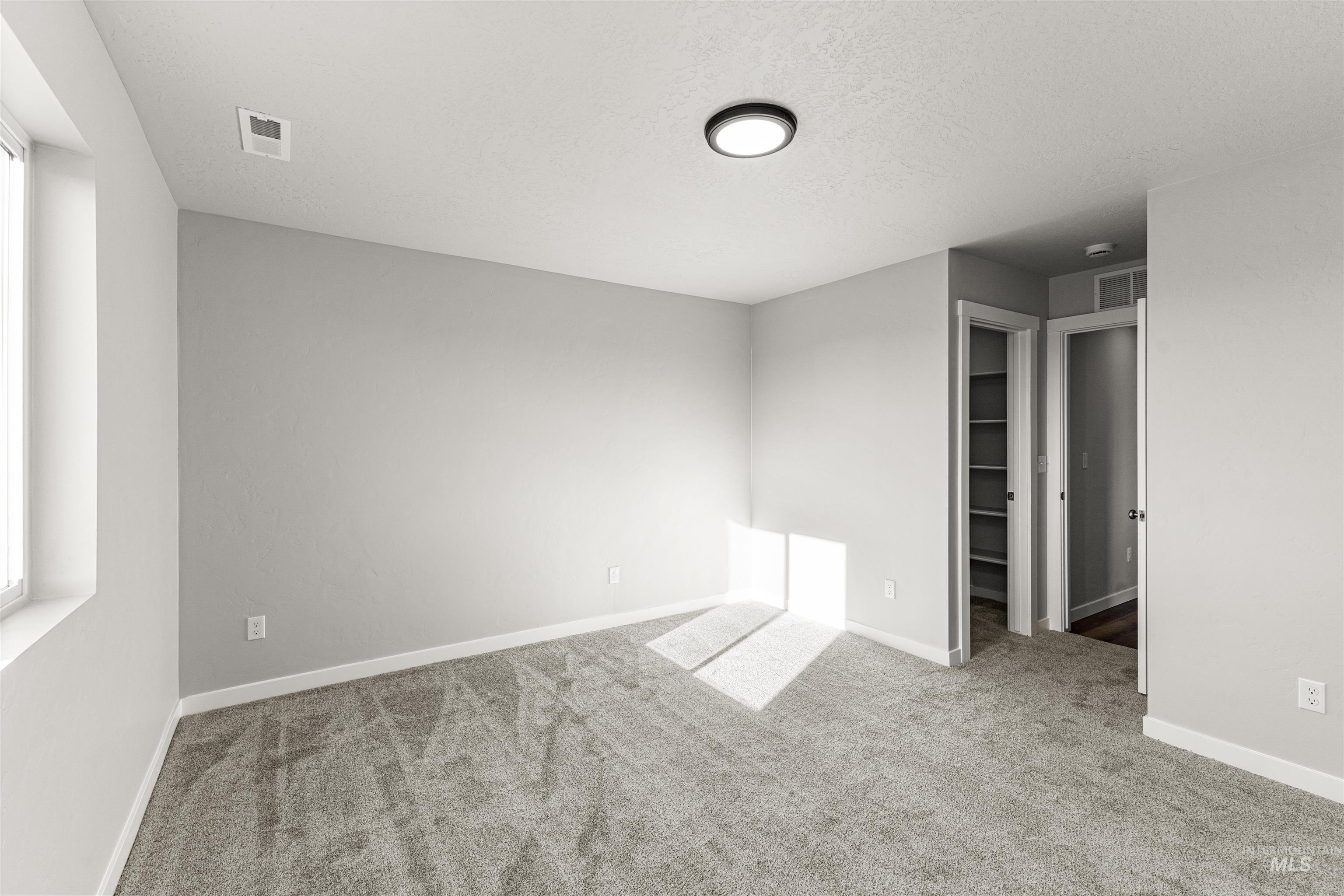 5413 S Desert Cactus Ave, Meridian, Idaho 83642, 3 Bedrooms, 2 Bathrooms, Residential For Sale, Price $404,990, 98976271