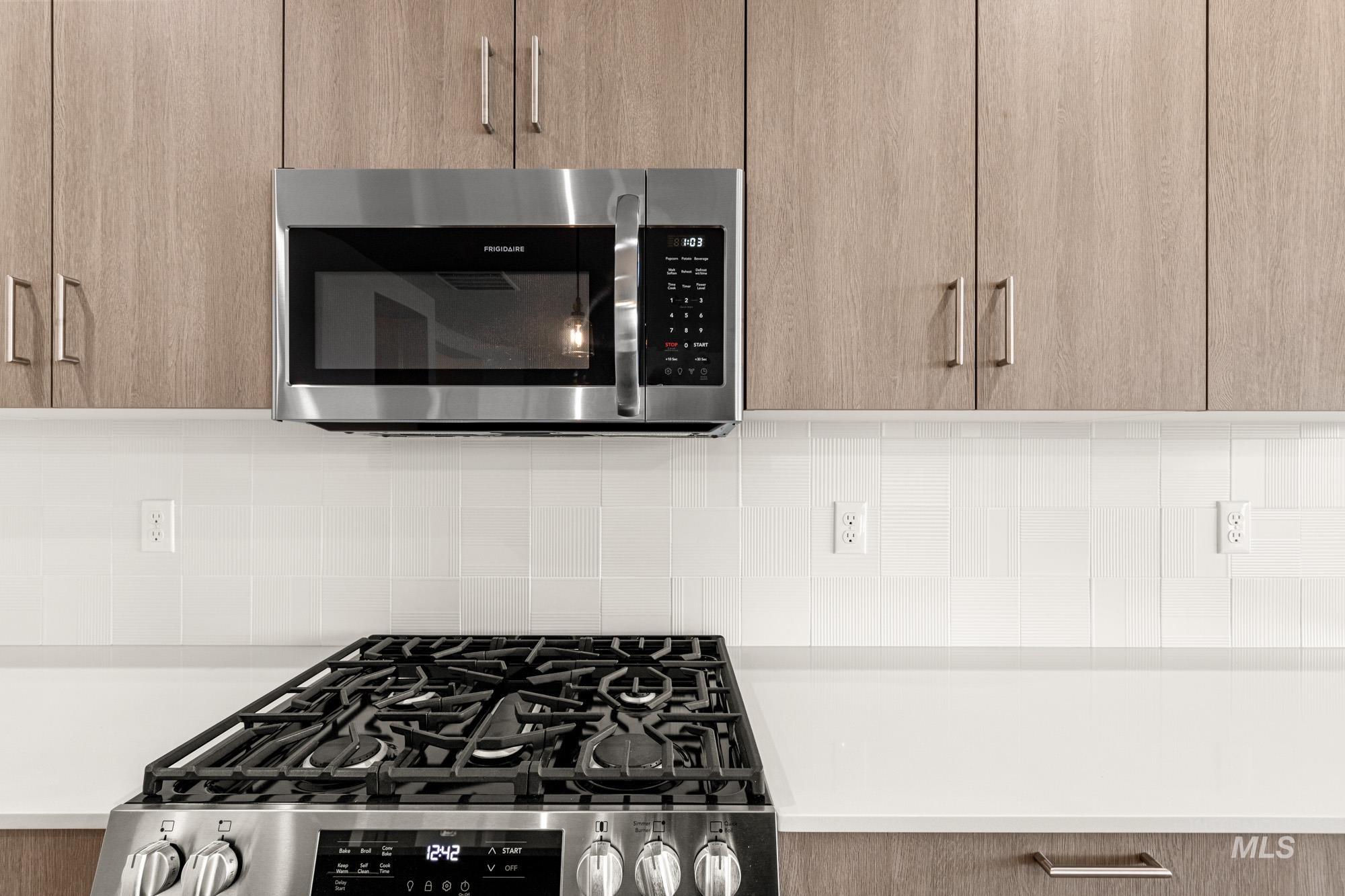 3739 W Piscina Dr, Meridian, Idaho 83642, 4 Bedrooms, 2 Bathrooms, Residential For Sale, Price $569,990, 98976274