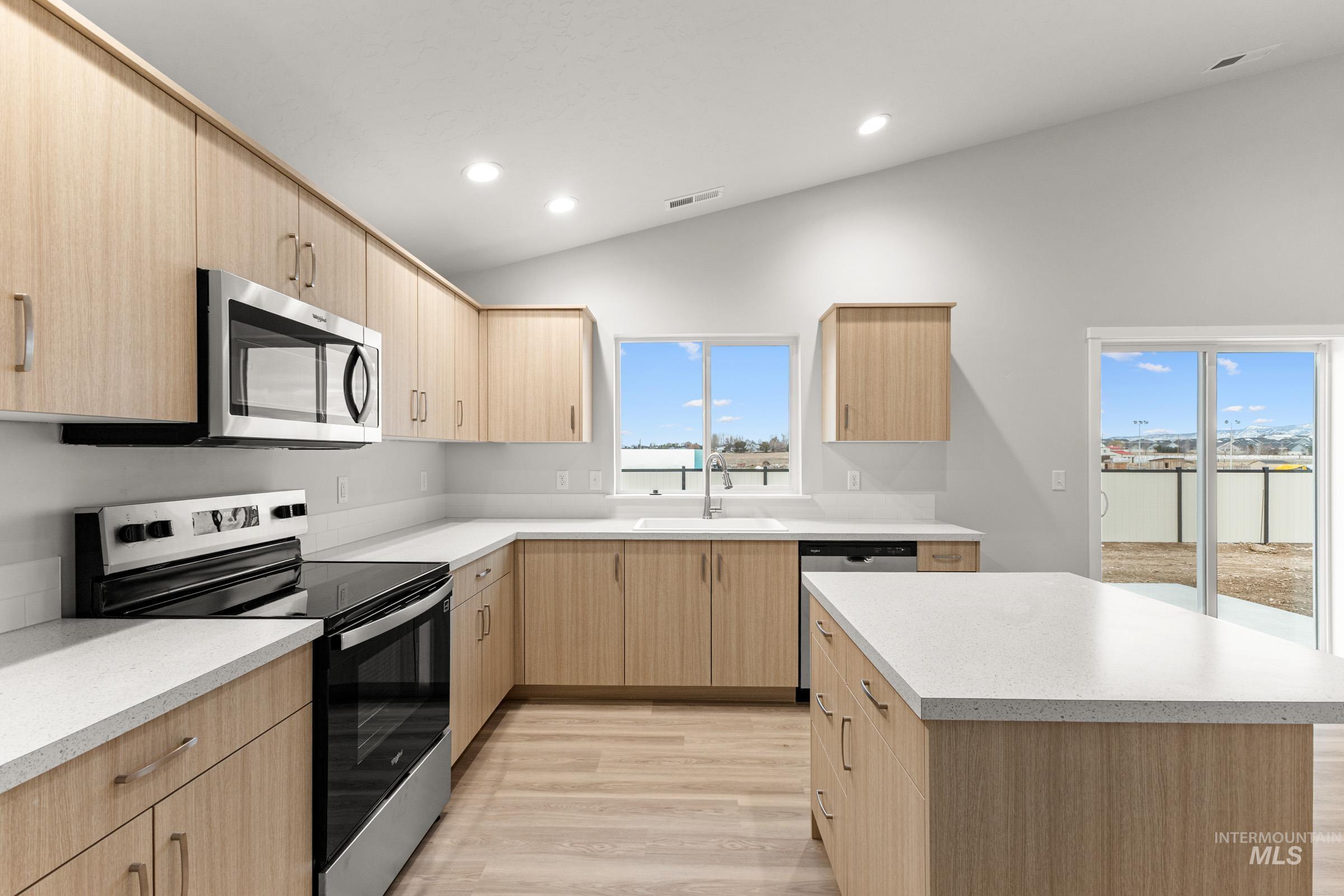 1884 W Unforgettable St, Meridian, Idaho 83642, 4 Bedrooms, 2 Bathrooms, Residential For Sale, Price $459,990, 98976275