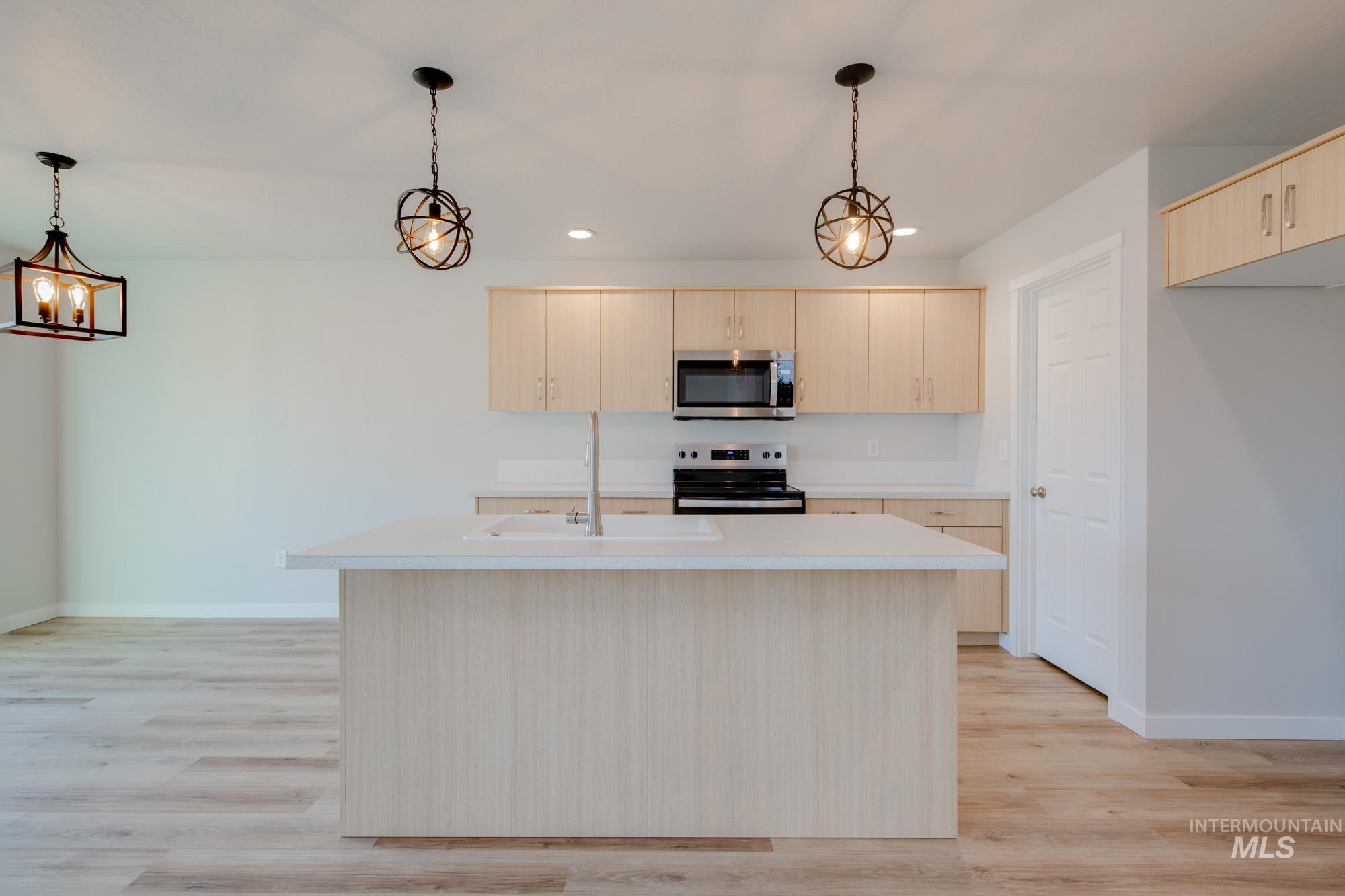 29 S Sweetgrass Pl, Nampa, Idaho 83651, 3 Bedrooms, 2.5 Bathrooms, Residential For Sale, Price $430,990, 98976277