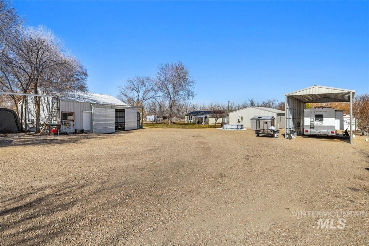 12571 Lake Shore Dr, Nampa, Idaho 83686, 3 Bedrooms, 2.5 Bathrooms, Residential For Sale, Price $675,000, 98976279