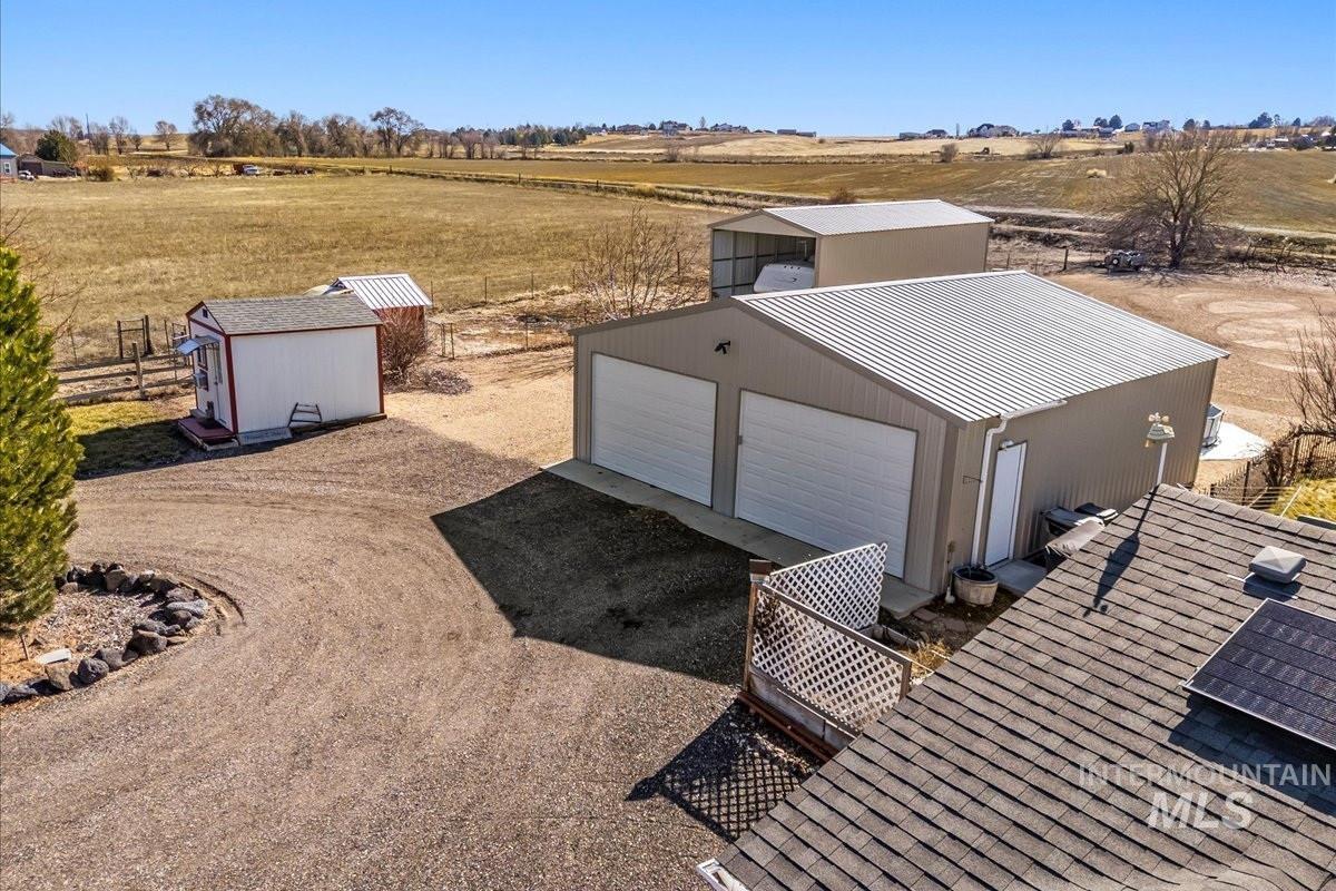 12571 Lake Shore Dr, Nampa, Idaho 83686, 3 Bedrooms, 2.5 Bathrooms, Residential For Sale, Price $675,000, 98976279