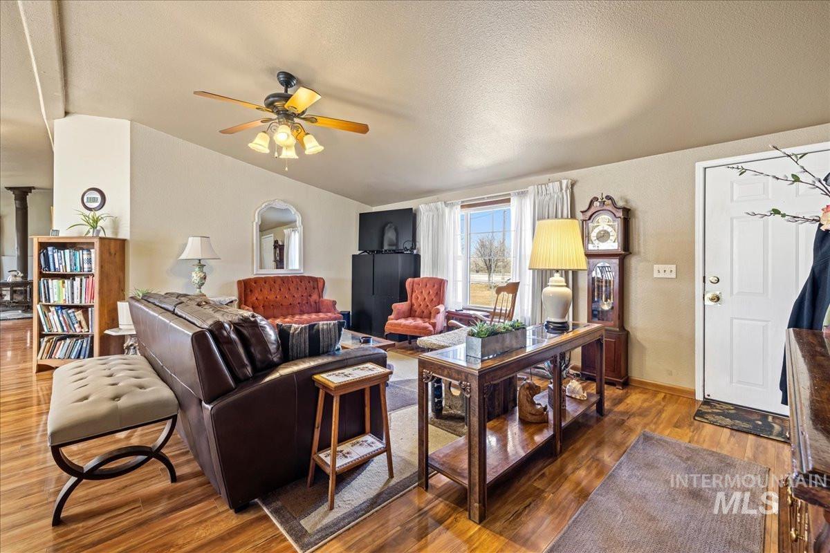 12571 Lake Shore Dr, Nampa, Idaho 83686, 3 Bedrooms, 2.5 Bathrooms, Residential For Sale, Price $675,000, 98976279