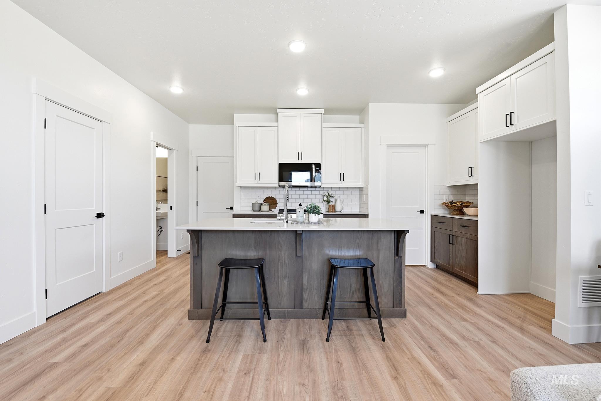 2122 E Deep Purple Ln, Meridian, Idaho 83642, 2 Bedrooms, 2.5 Bathrooms, Residential For Sale, Price $417,900, 98976280