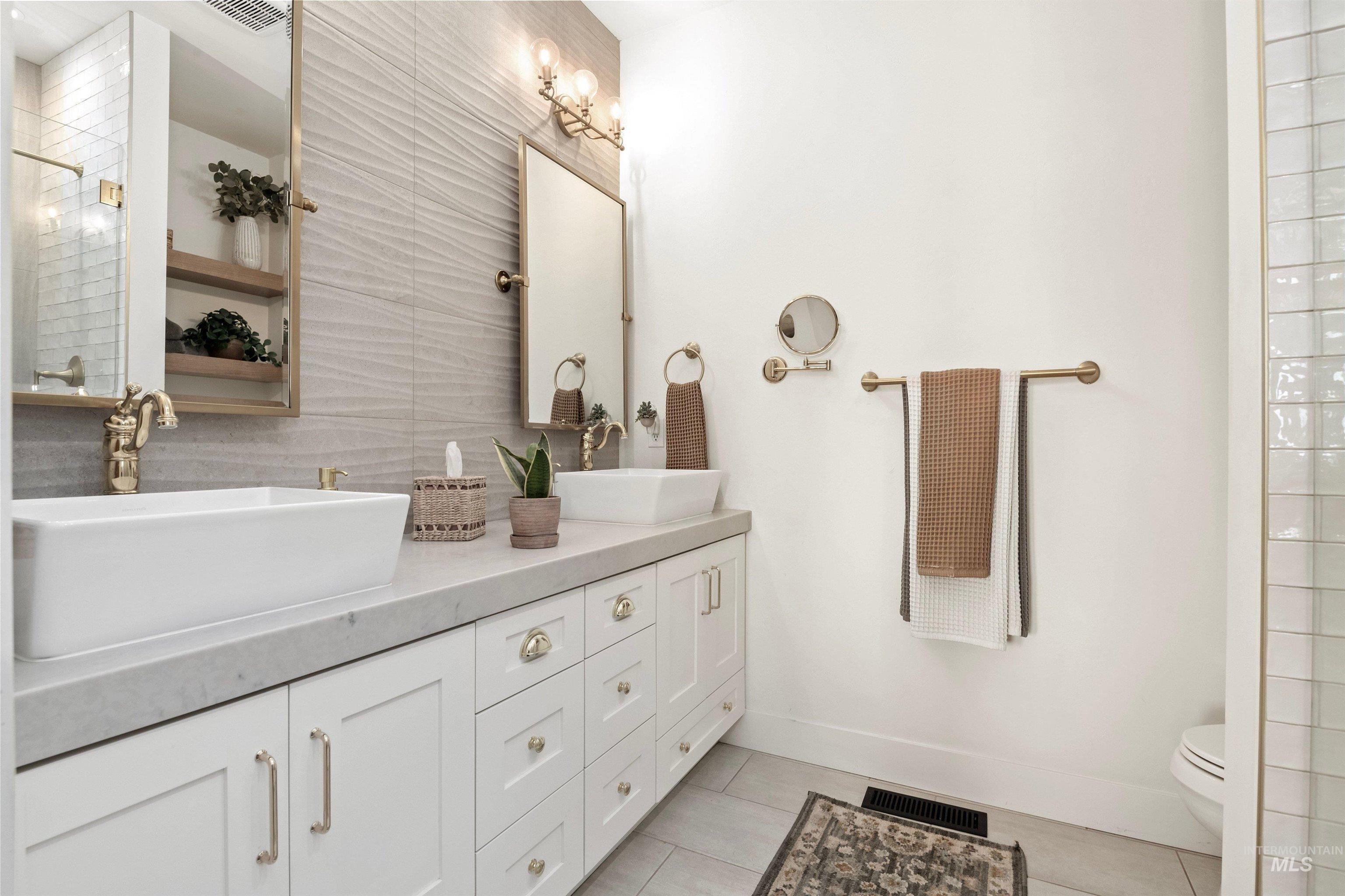 6805 S Pemberley Way, Meridian, Idaho 83642, 6 Bedrooms, 6 Bathrooms, Residential For Sale, Price $2,825,000,MLS 98976281