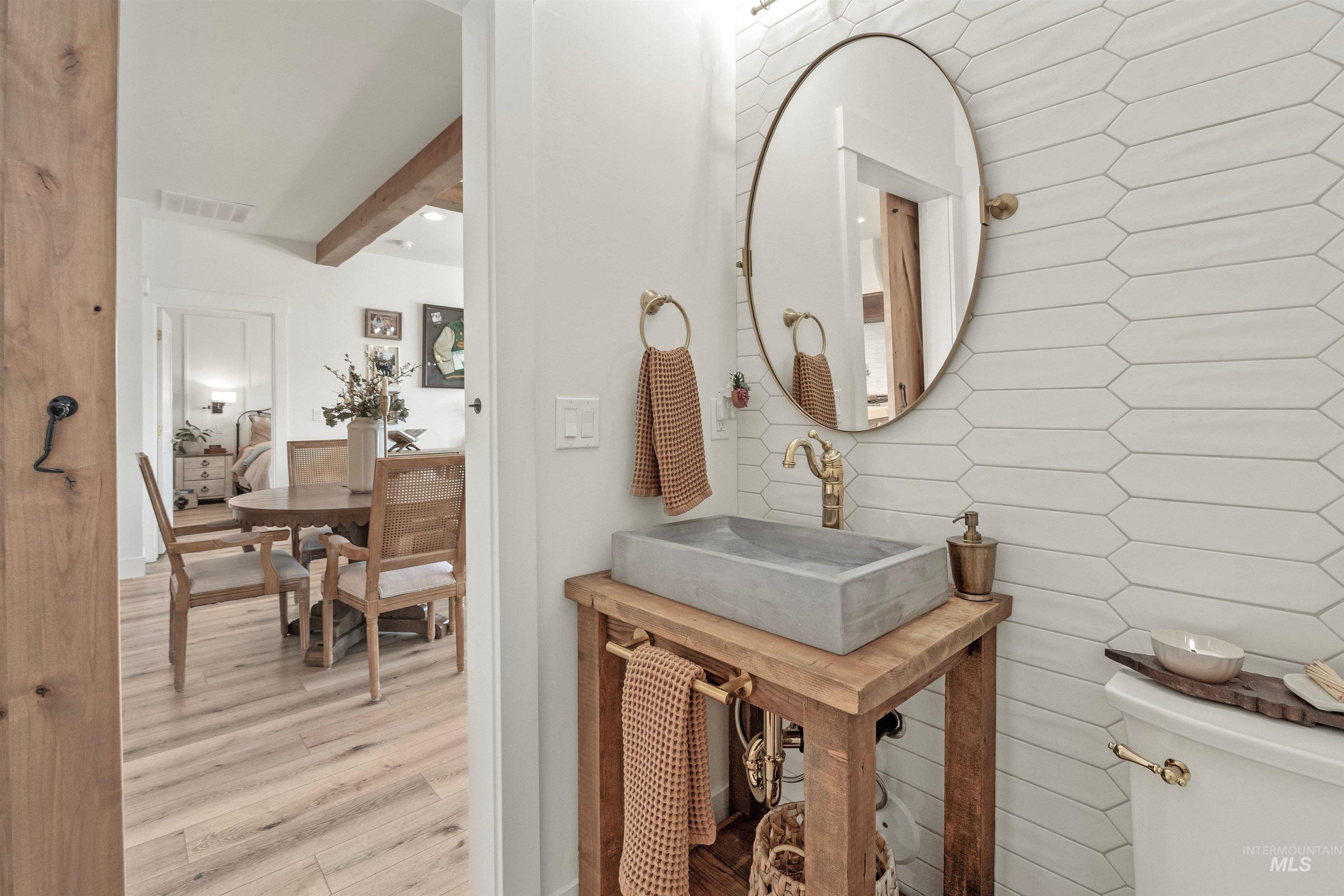 6805 S Pemberley Way, Meridian, Idaho 83642, 6 Bedrooms, 6 Bathrooms, Residential For Sale, Price $2,825,000,MLS 98976281