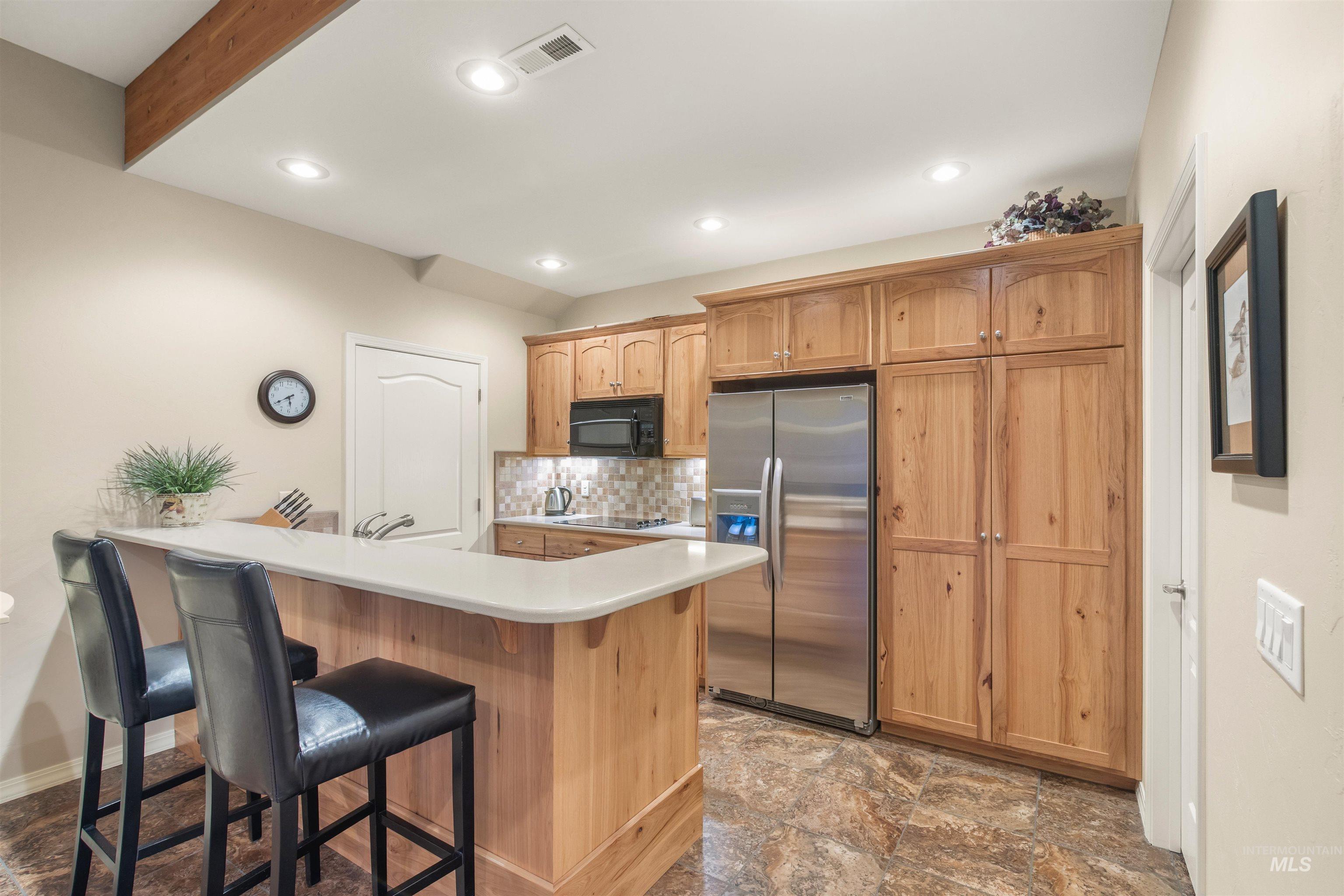 31 Riverpoint Dr, Asotin, Washington 99402, 3 Bedrooms, 3 Bathrooms, Residential For Sale, Price $769,950, 98976282